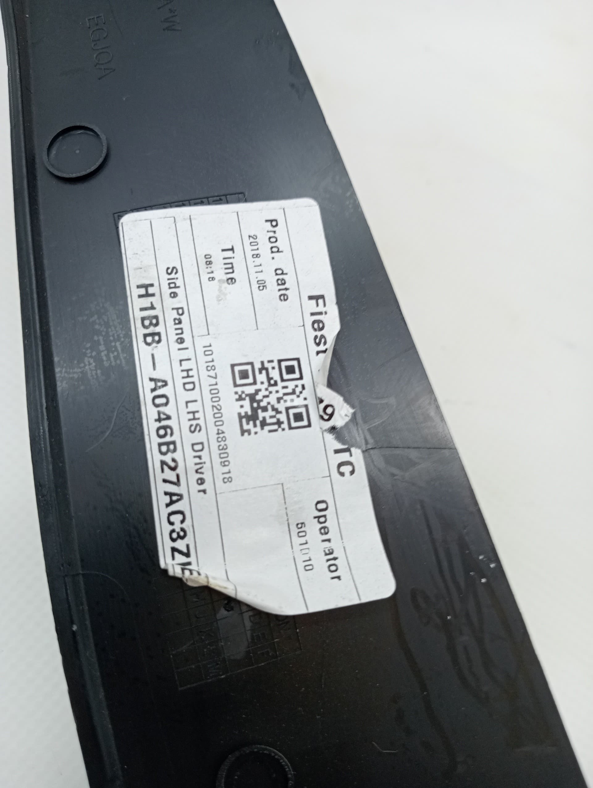 Plastico FORD FIESTA (CE1) 2