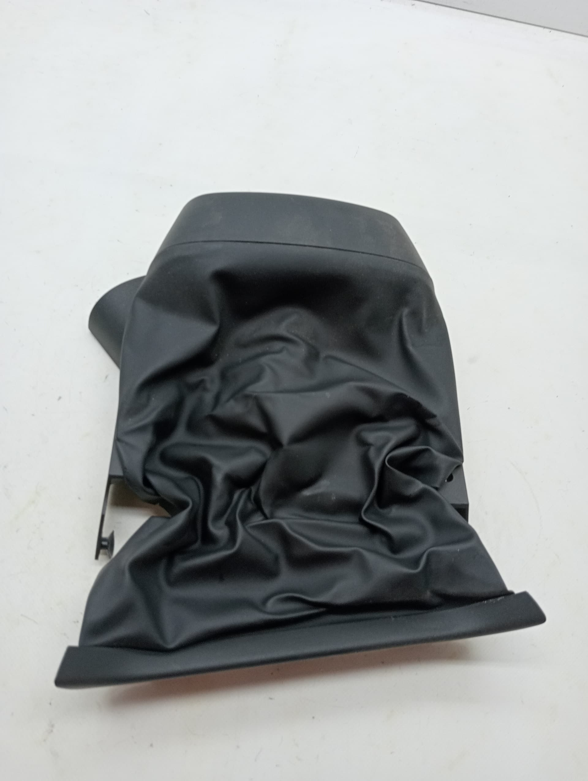 Plastico FORD FIESTA (CE1)