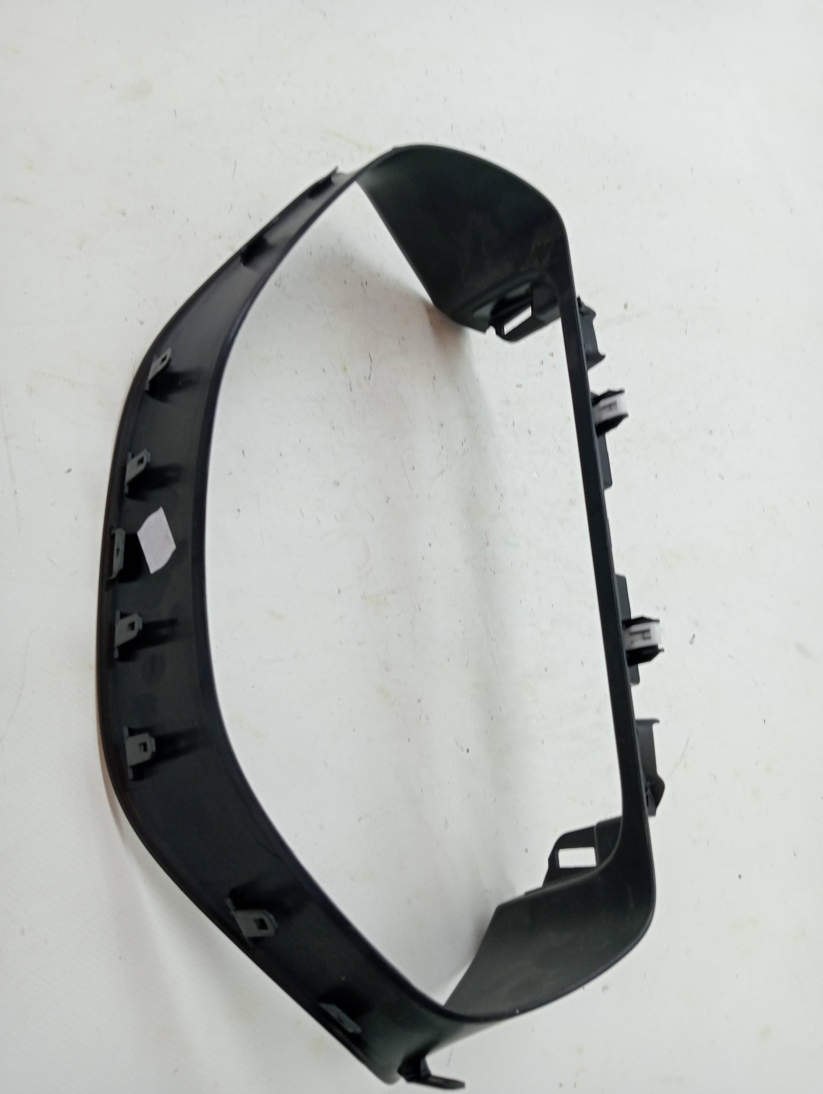 Plastico FORD FIESTA (CE1) 3