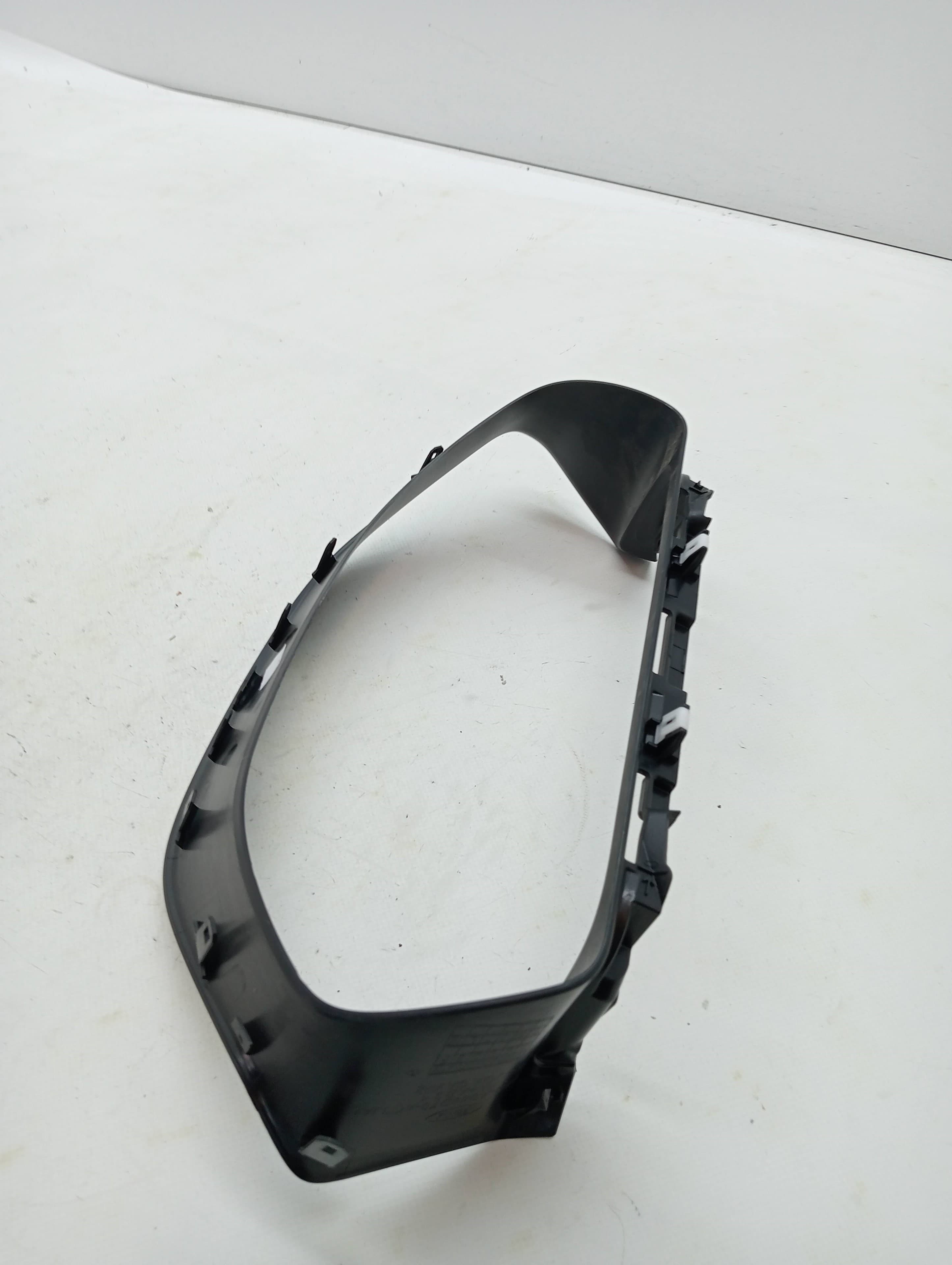 Plastico FORD FIESTA (CE1) 2