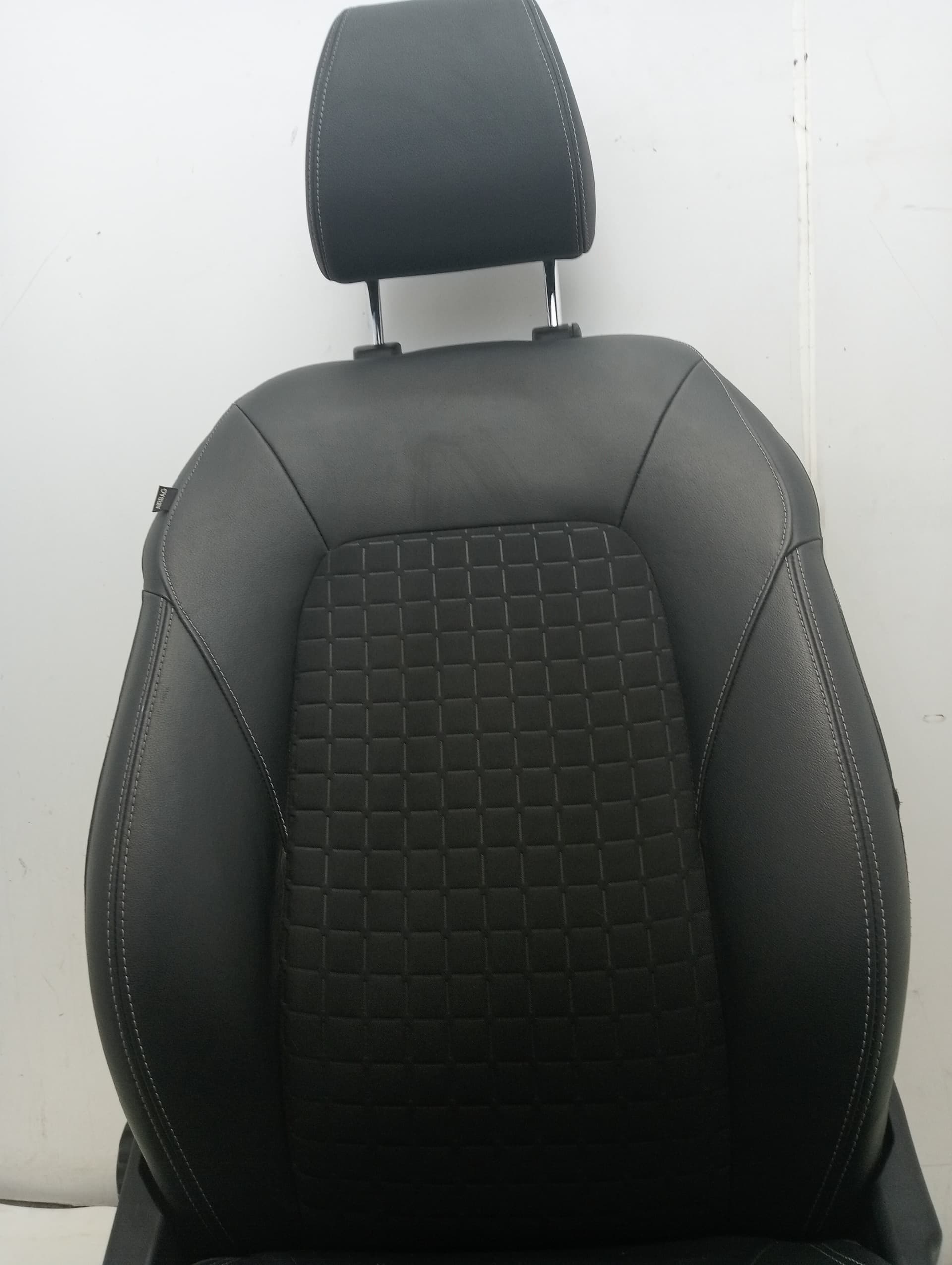 Asiento delantero derecho FORD FIESTA (CE1) 3