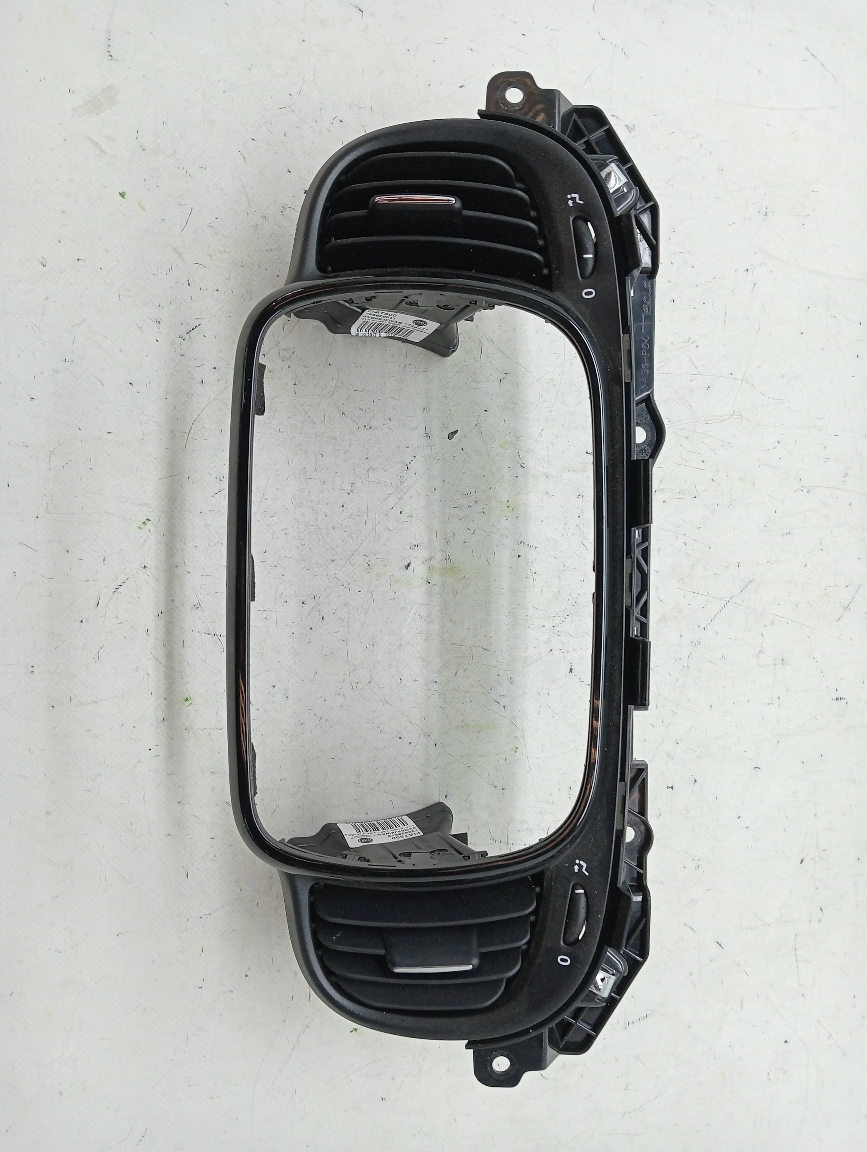 Plastico FIAT NUOVA 500 (150)