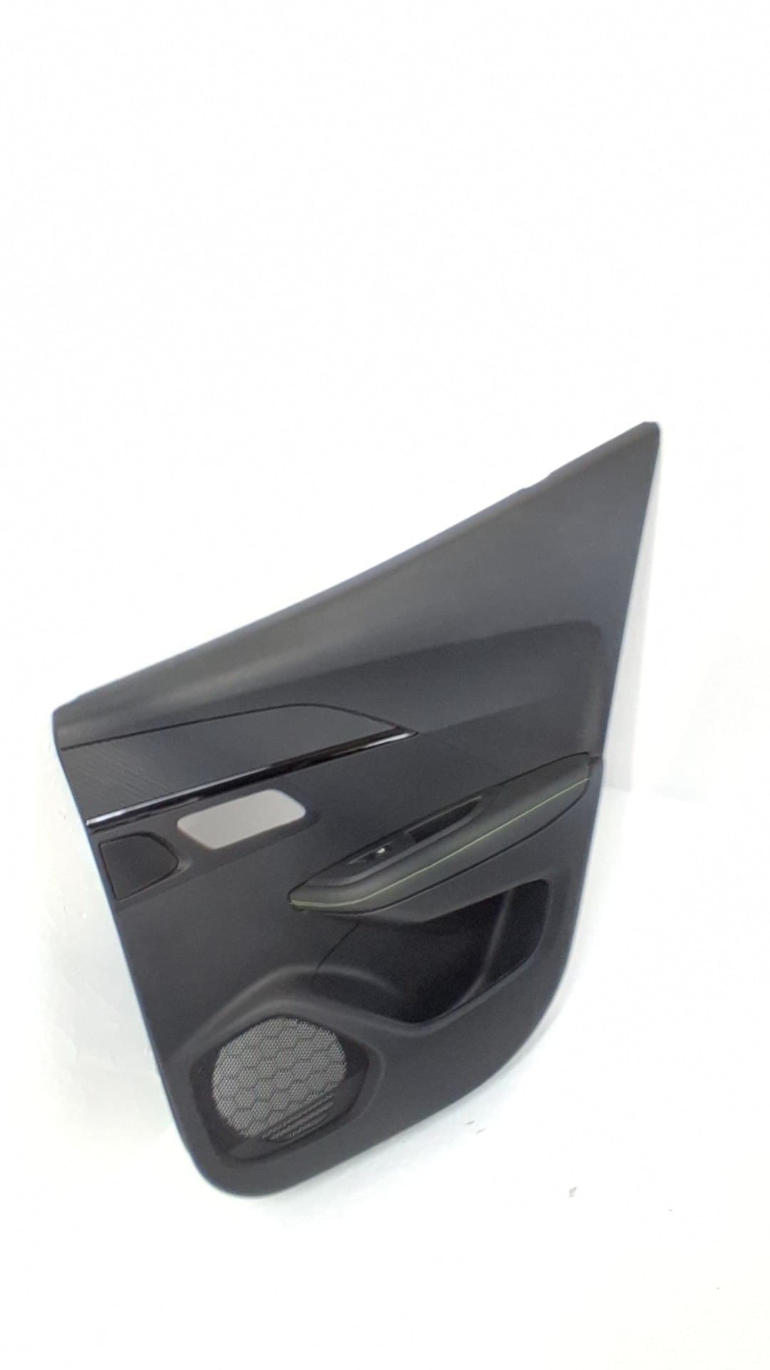Guarnecido puerta trasera derecha PEUGEOT 2008 (P1)