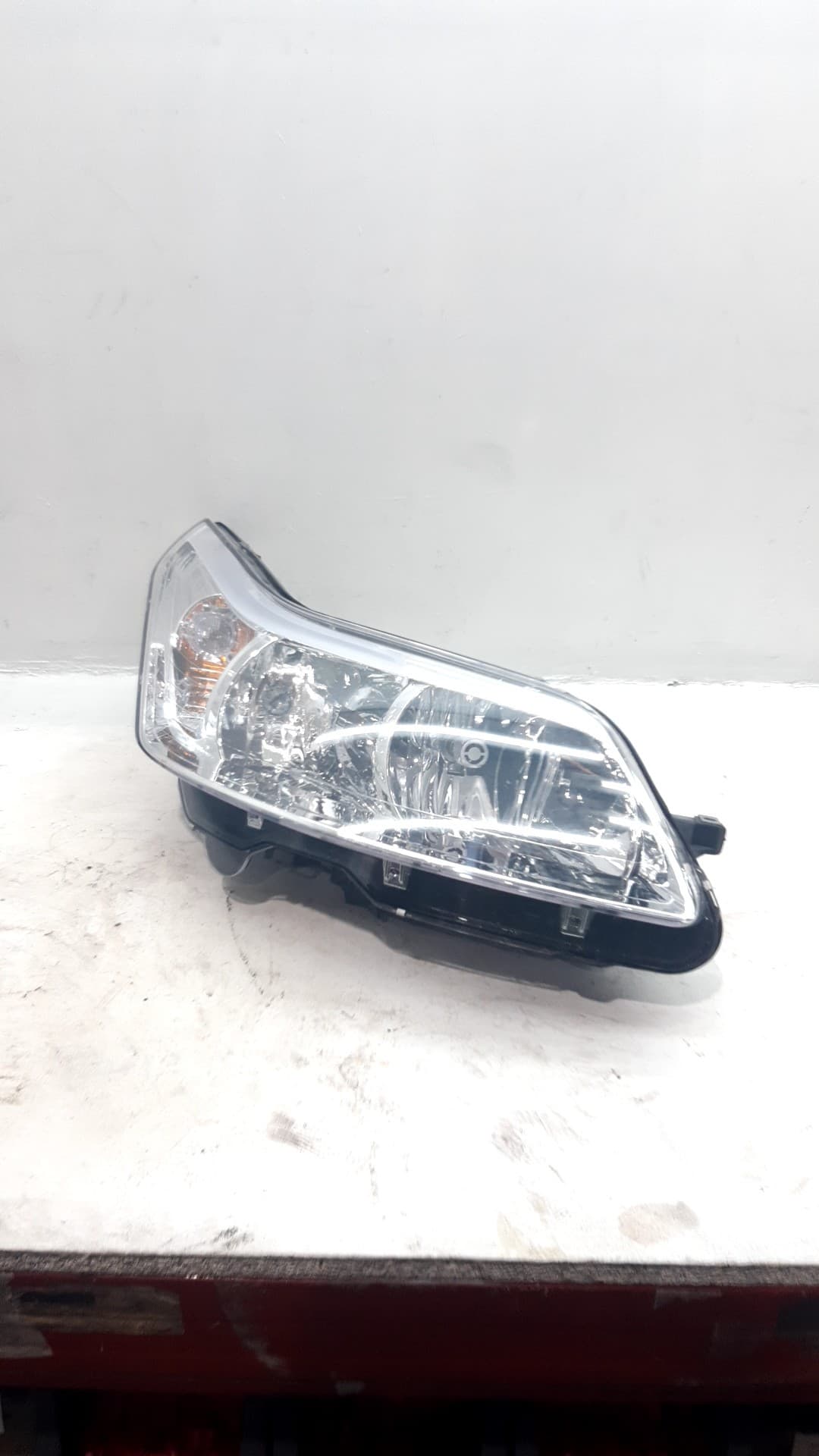 Faro derecho CITROEN C4 BERLINA