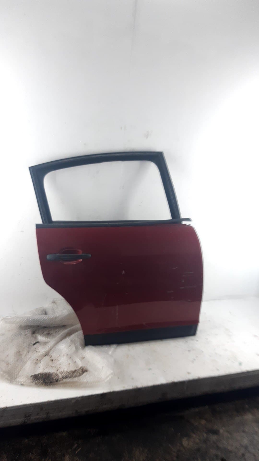 Puerta trasera derecha CITROEN C4 BERLINA