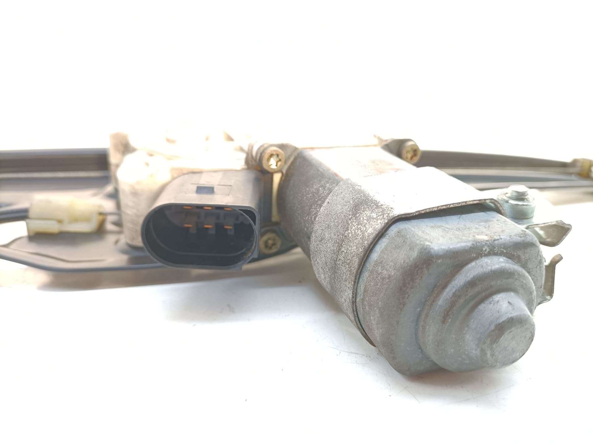 Elevalunas trasero izquierdo BMW SERIE 5 BERLINA (E60) 3