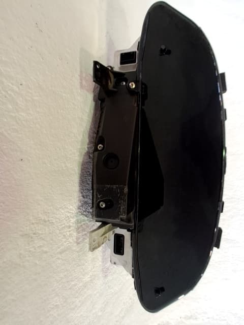 Cuadro instrumentos TOYOTA YARIS (NCP1/NLP1/SCP1) 4