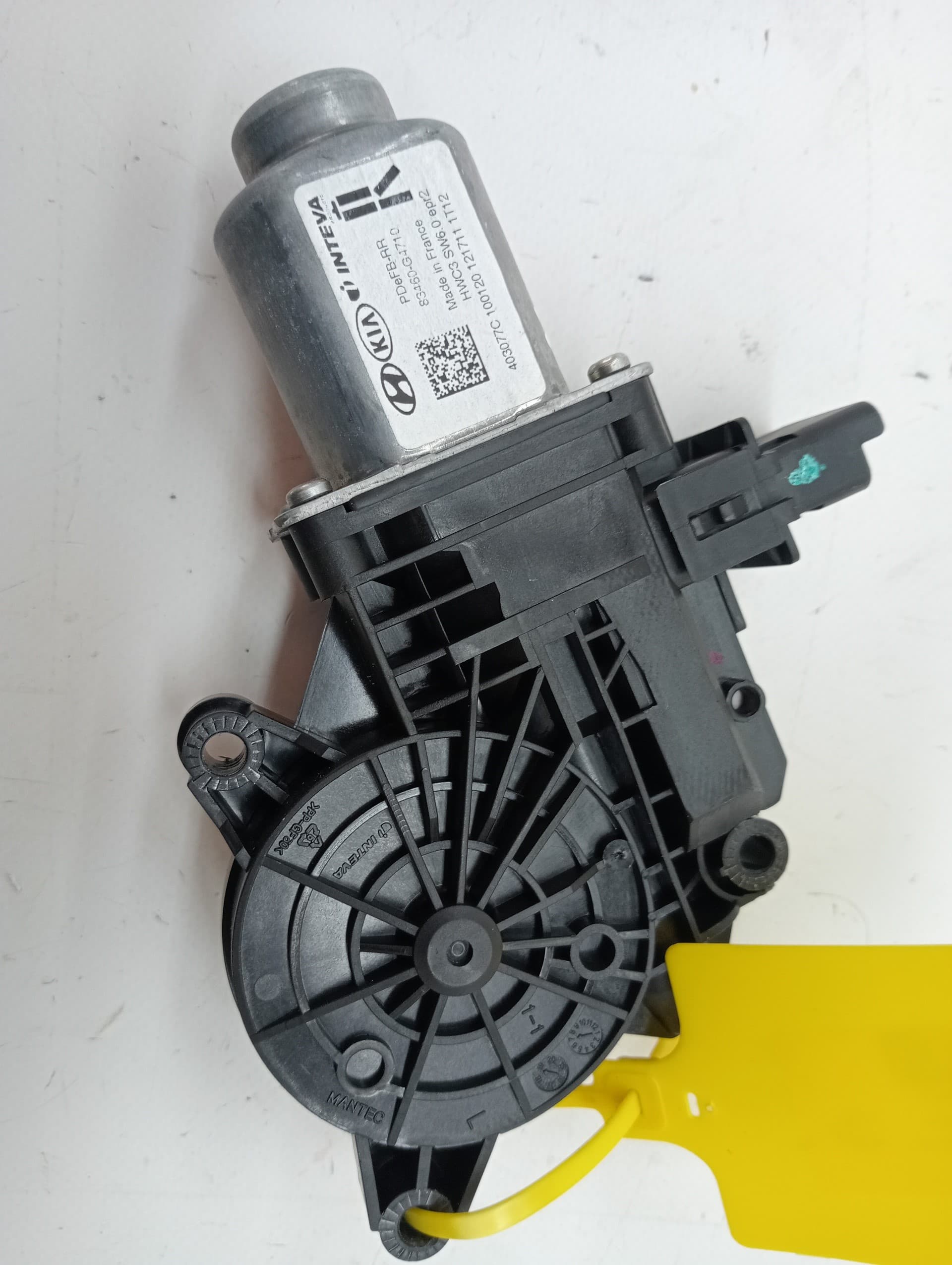 Motor elevalunas trasero derecho HYUNDAI I30 FASTBACK 2