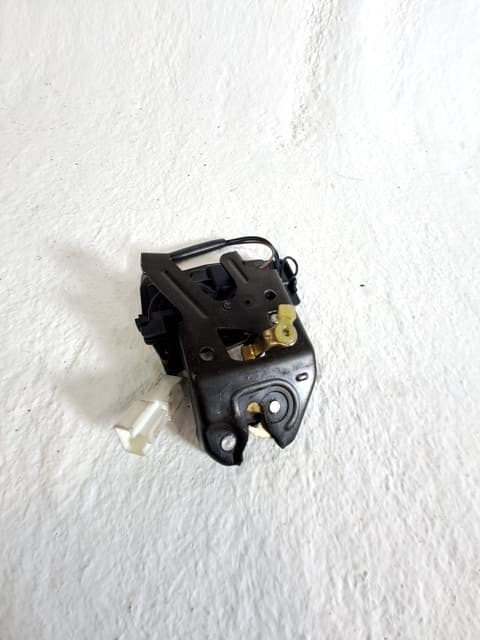 Cerradura maletero / porton CHEVROLET EPICA (KL1_) 2