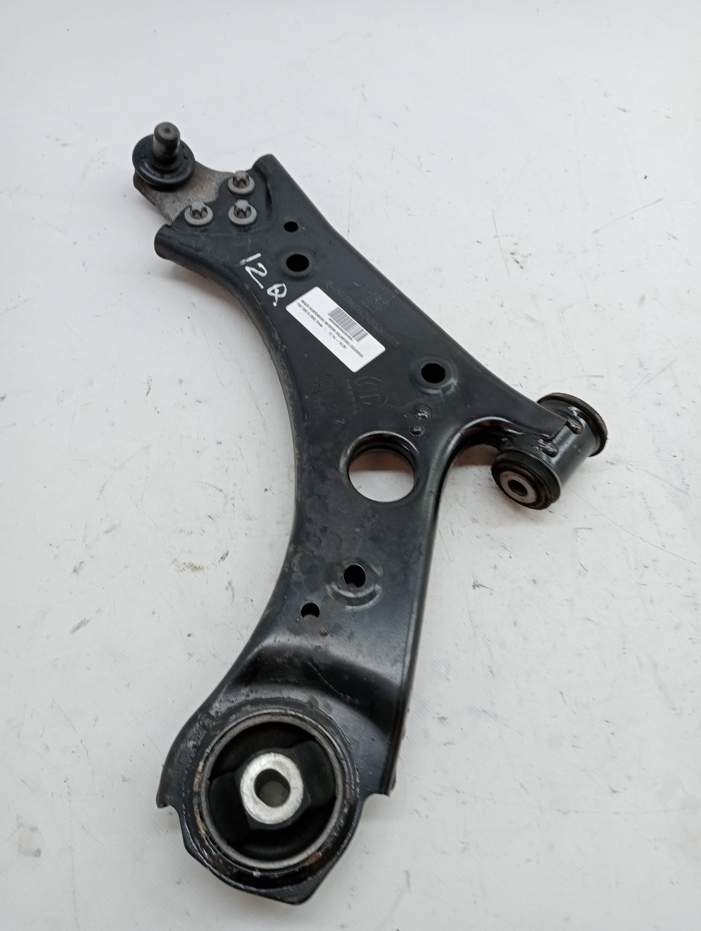 Brazo suspension inferior delantero izquierdo FIAT 500 X (334)