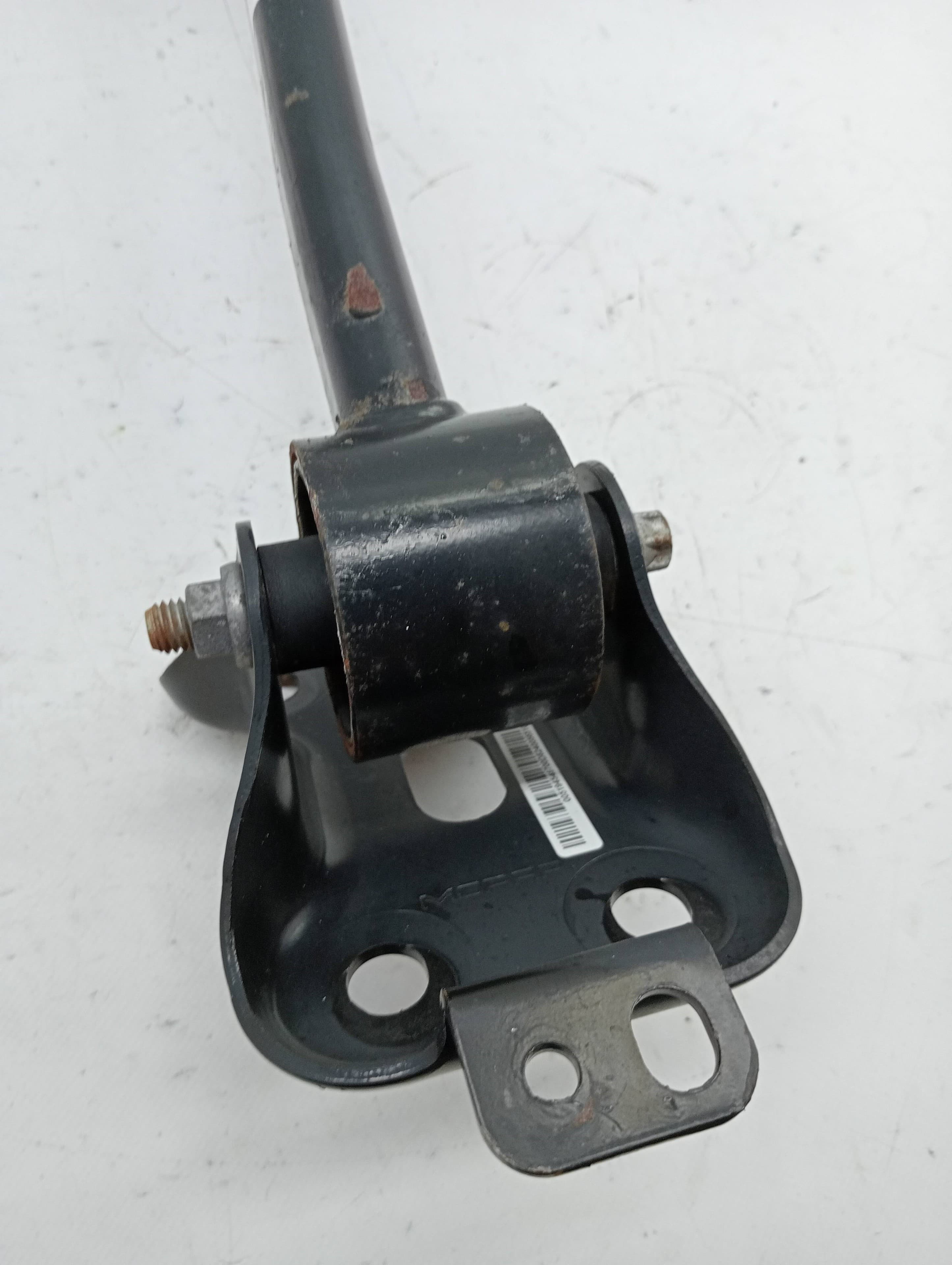 Brazo suspension inferior trasero izquierdo FIAT 500 X (334) 3