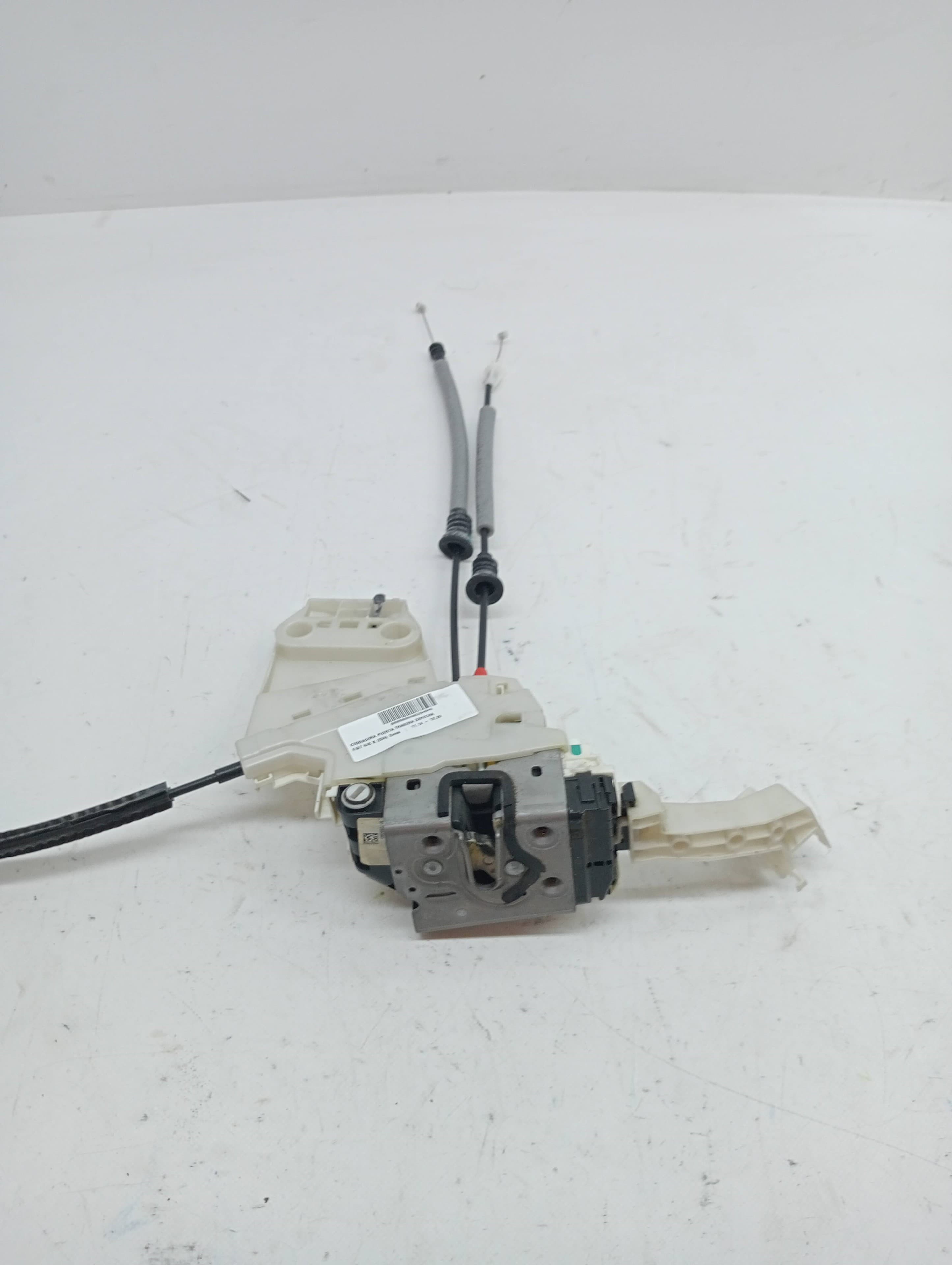 Cerradura puerta trasera derecha FIAT 500 X (334)