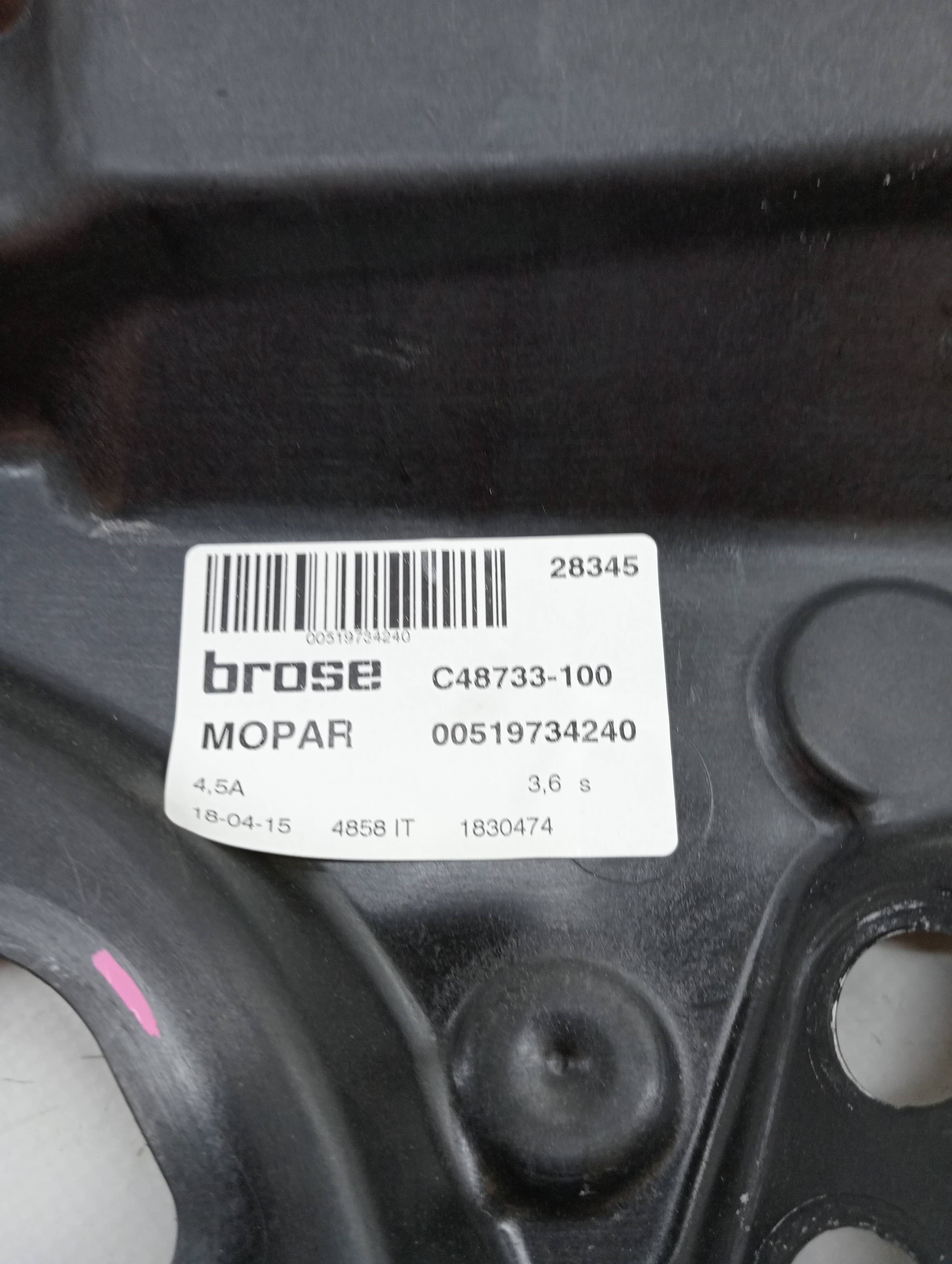 Elevalunas delantero derecho FIAT 500 X (334) 3