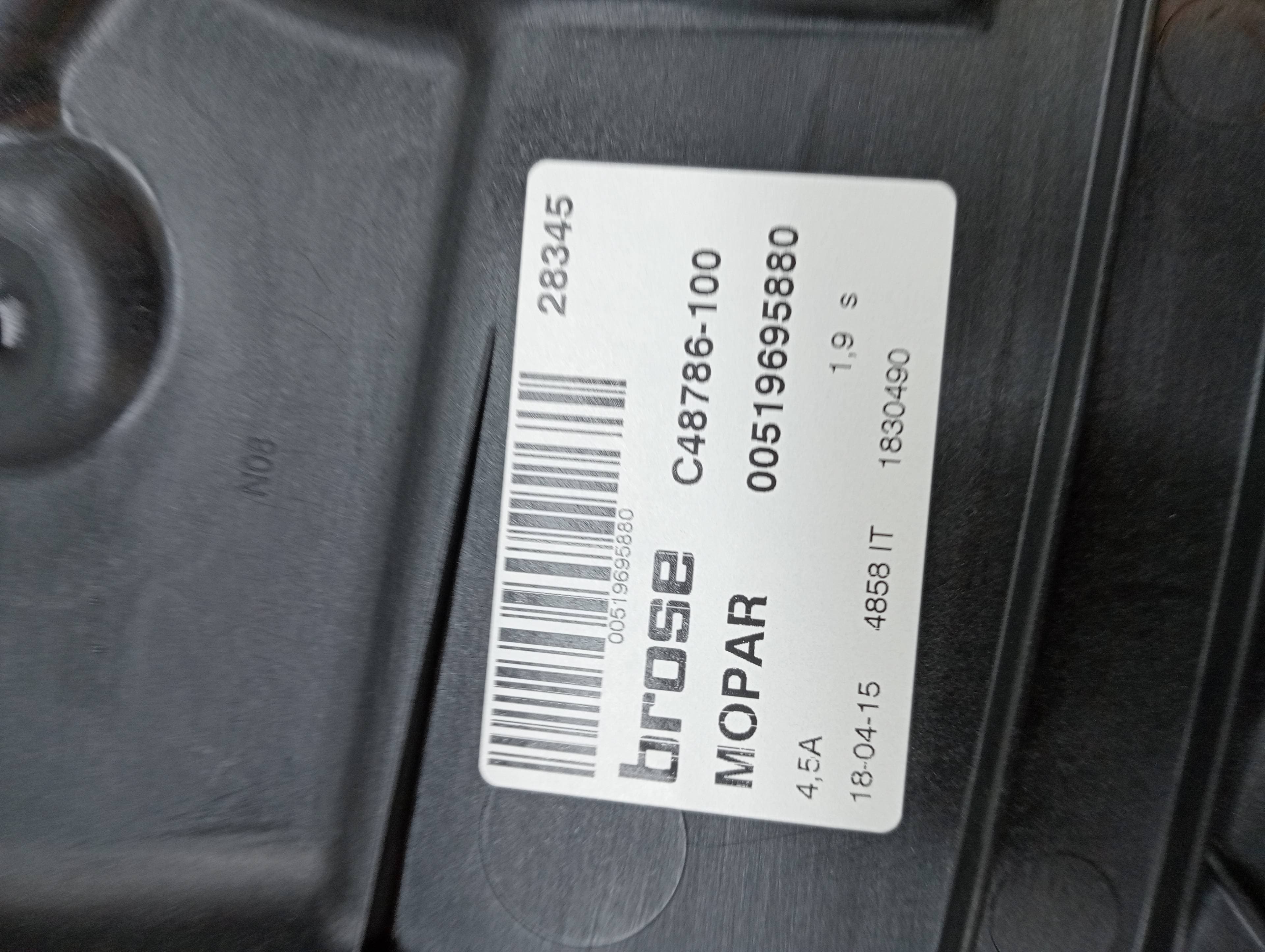 Elevalunas trasero derecho FIAT 500 X (334) 2