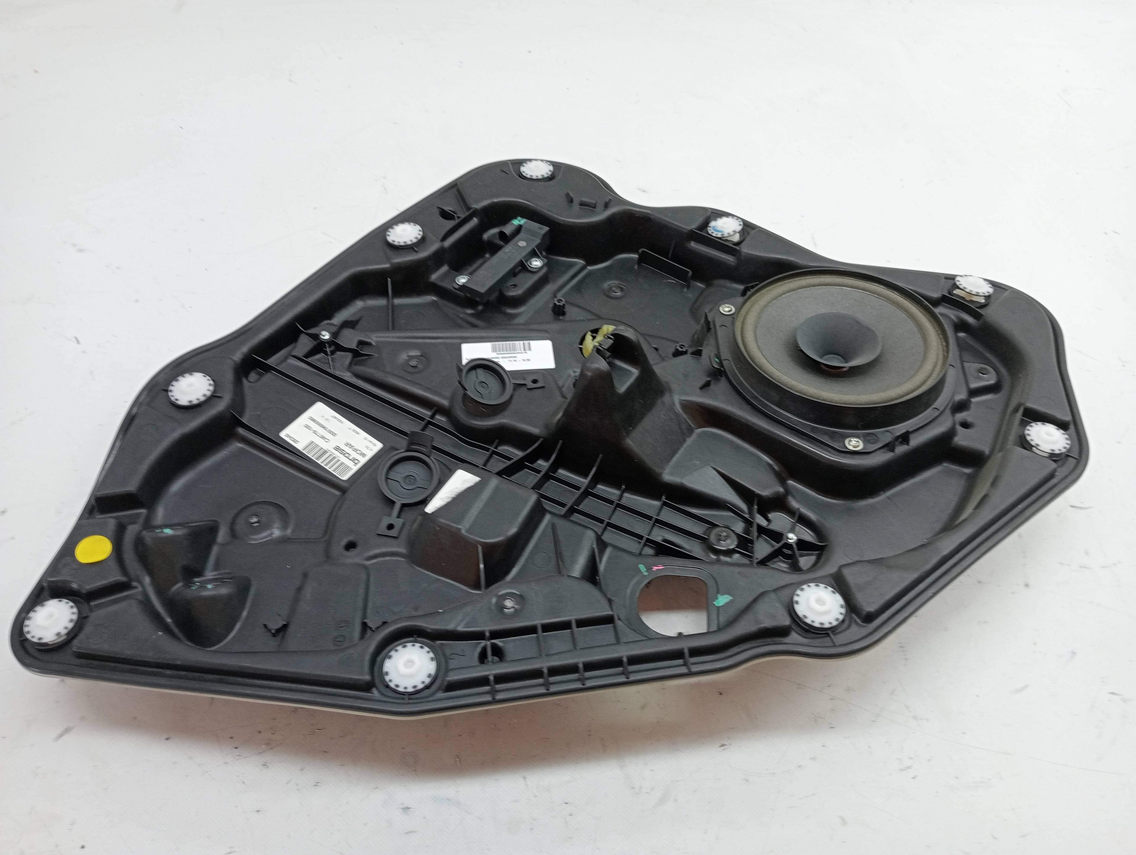 Elevalunas trasero izquierdo FIAT 500 X (334) 3