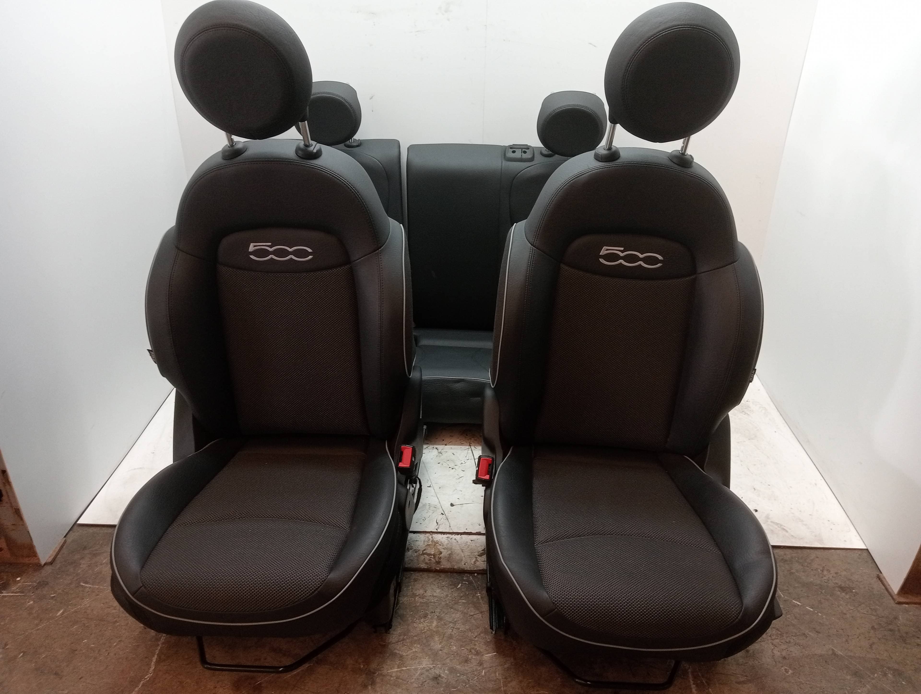 Juego asientos completo FIAT 500 X (334)