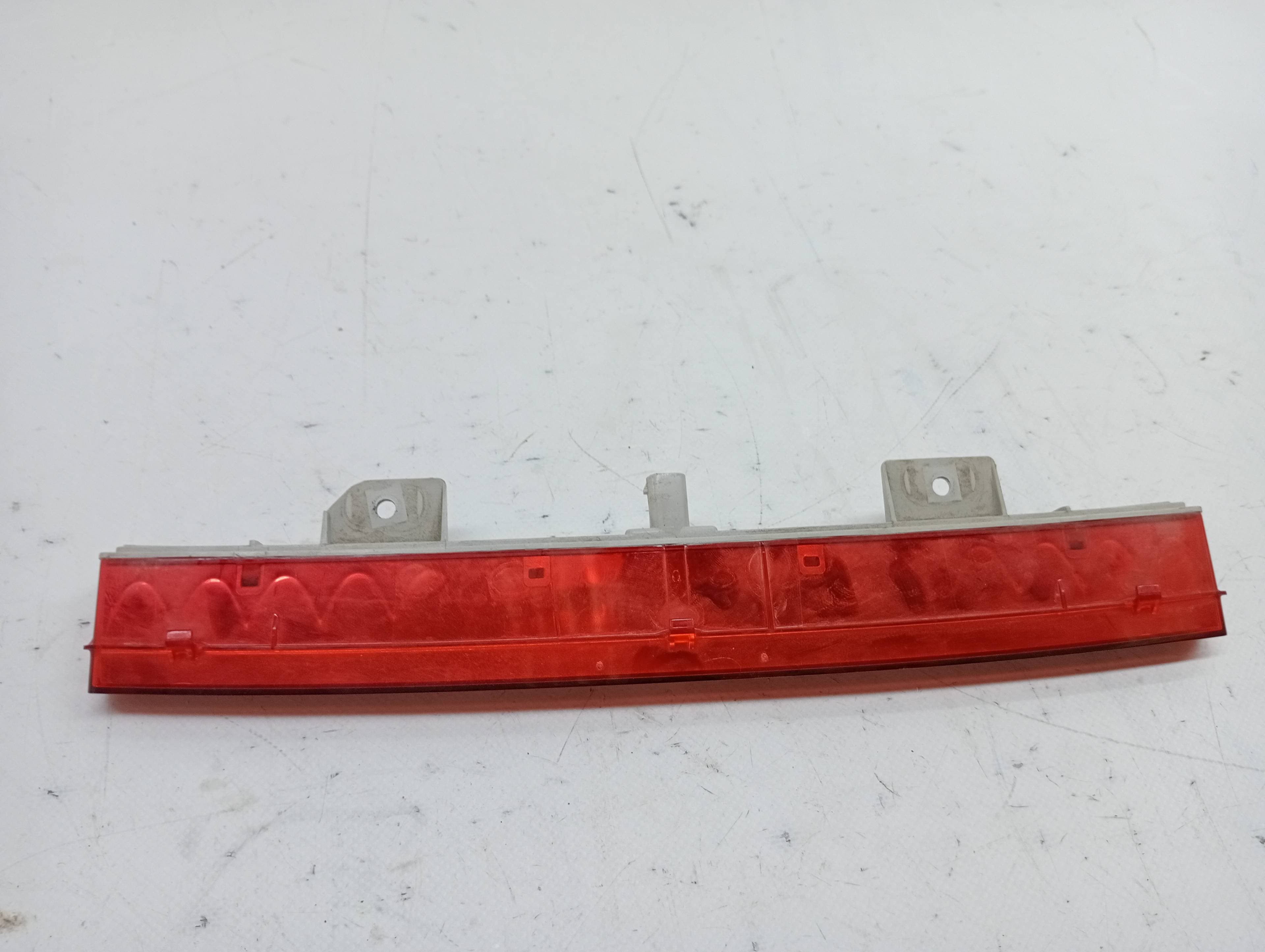 Luz central de freno FIAT 500 X (334) 3