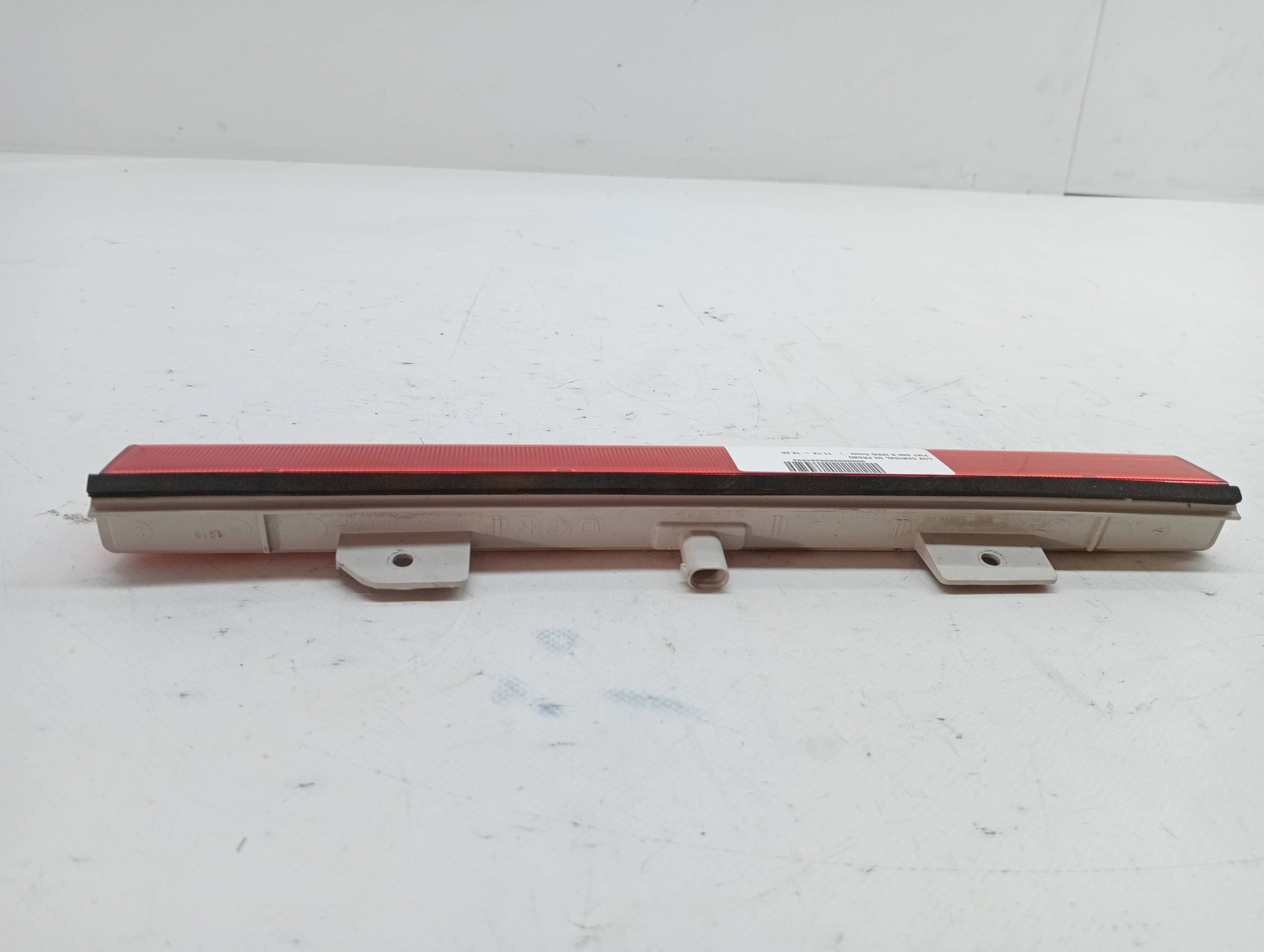 Luz central de freno FIAT 500 X (334) 2