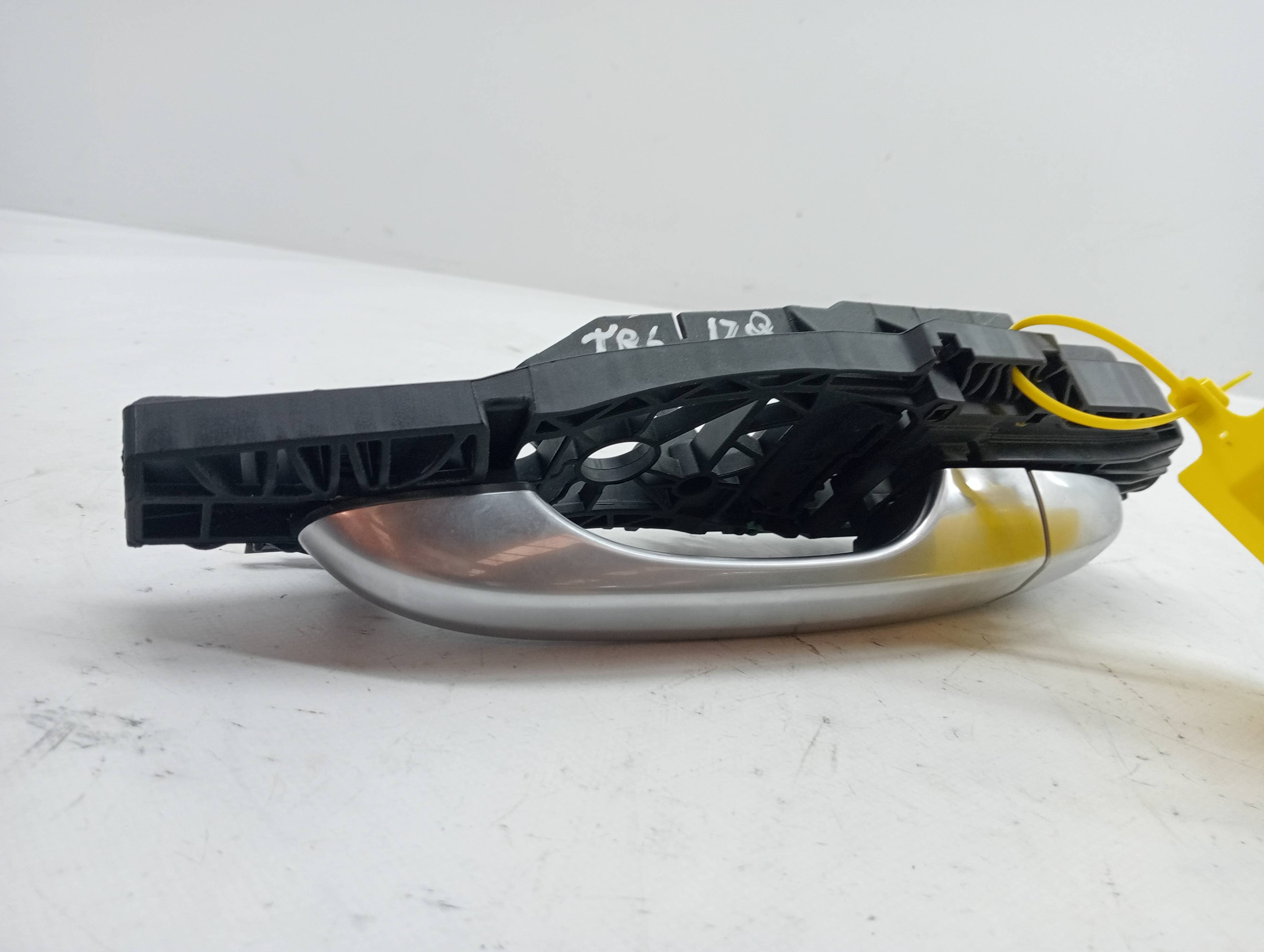 Maneta exterior trasera izquierda FIAT 500 X (334) 2