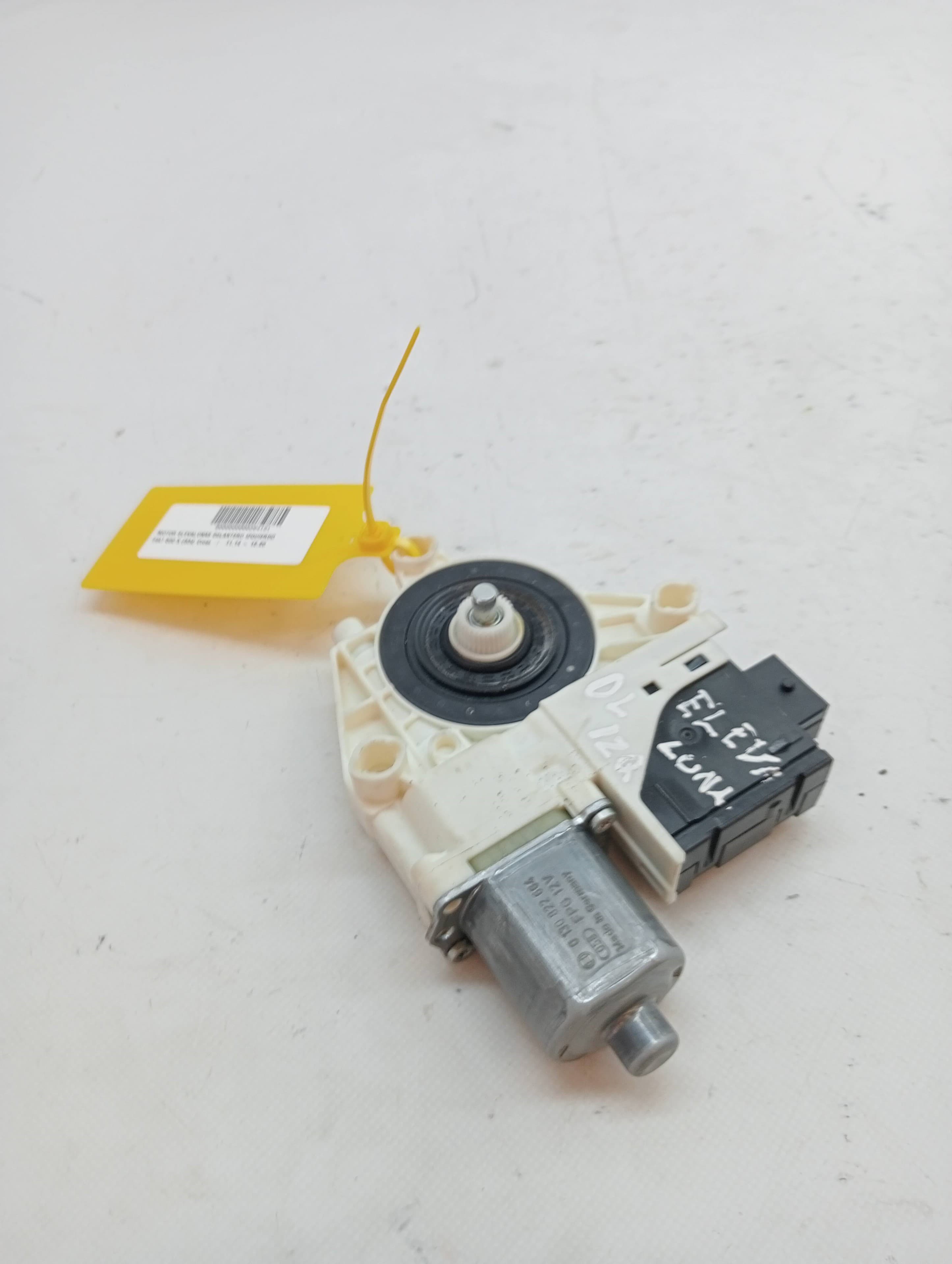 Motor elevalunas delantero izquierdo FIAT 500 X (334) 2
