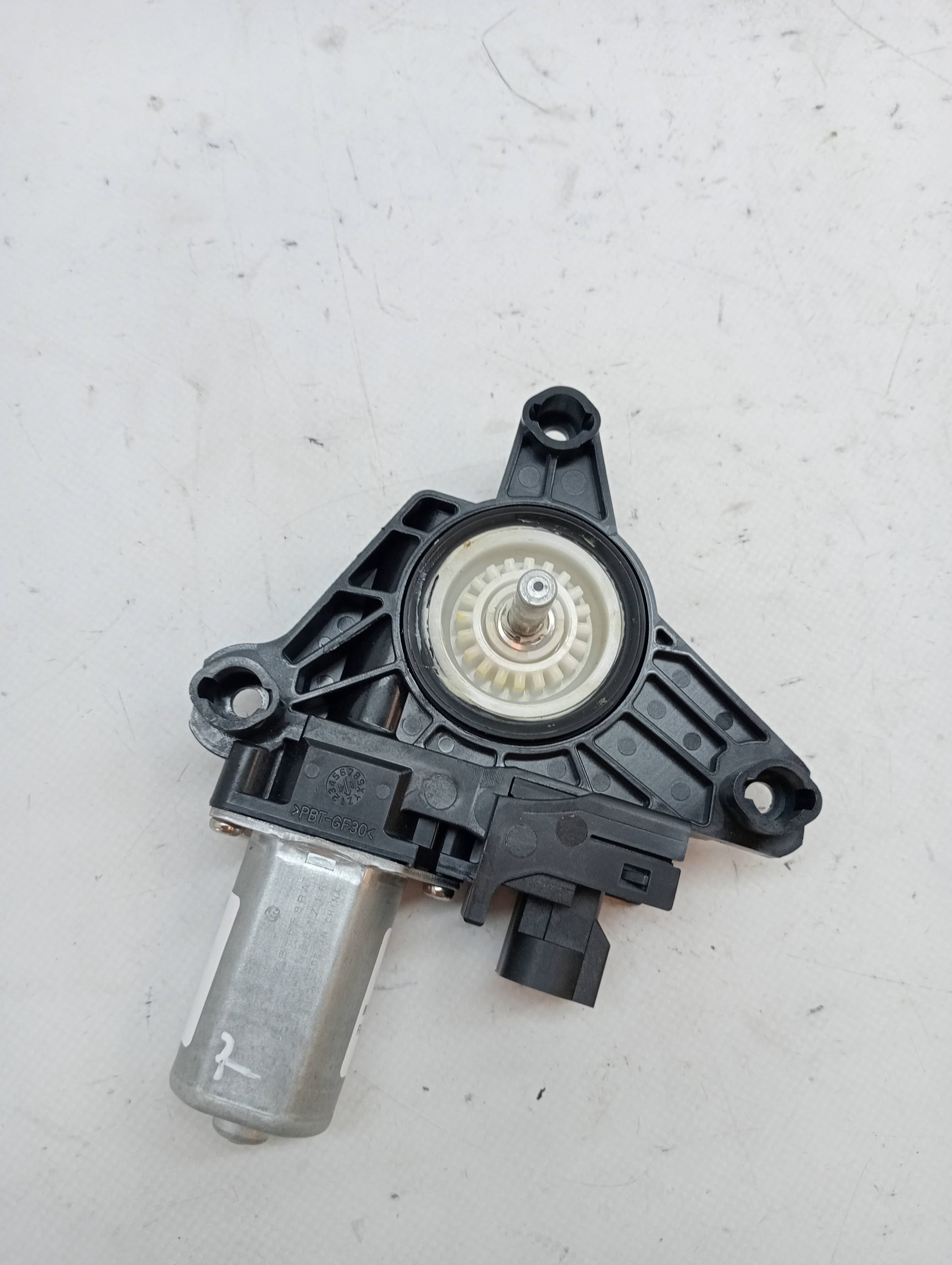 Motor elevalunas trasero izquierdo FIAT 500 X (334) 3