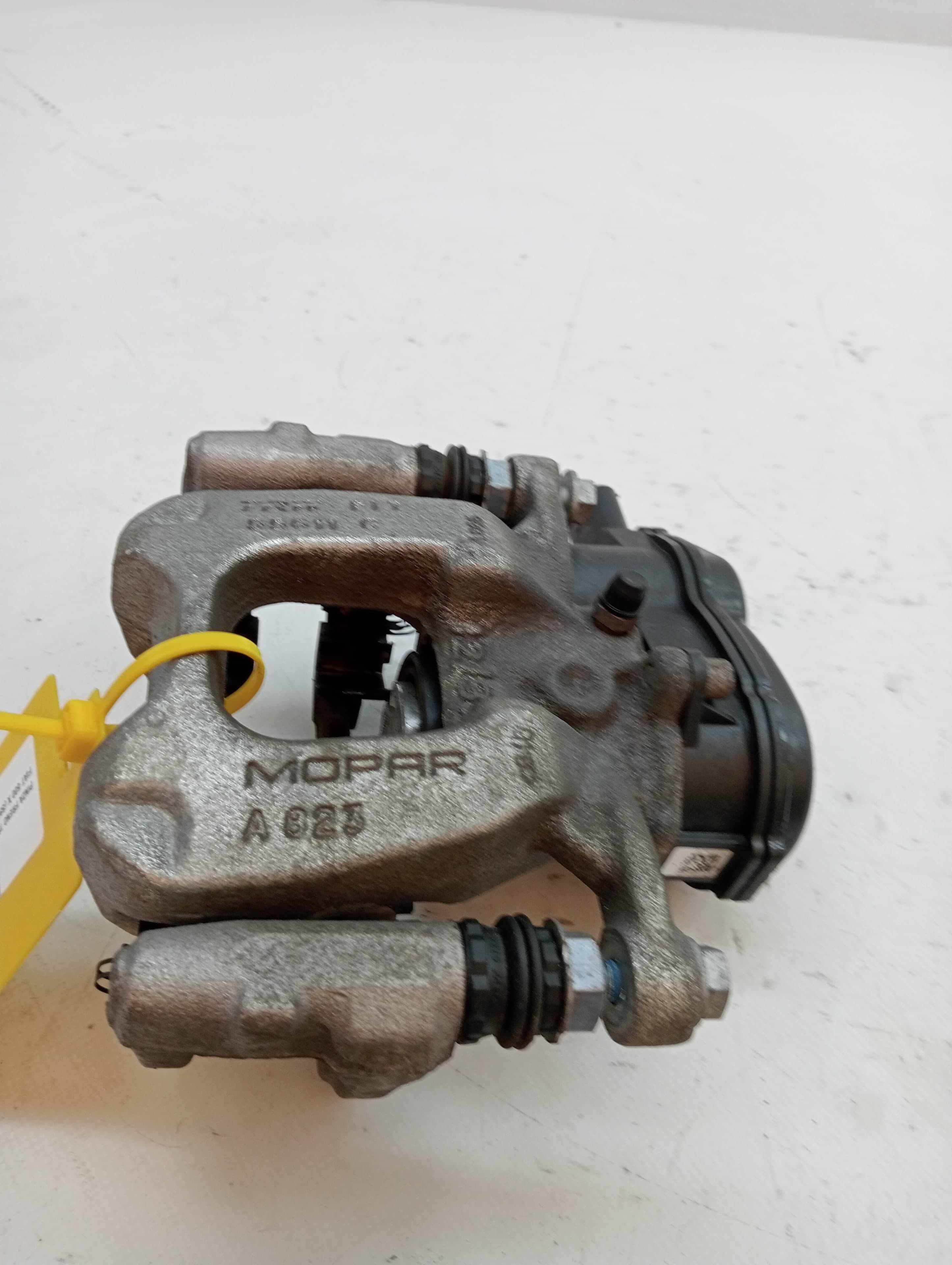 Recambio FIAT 500 X (334) ref. 52029649 3