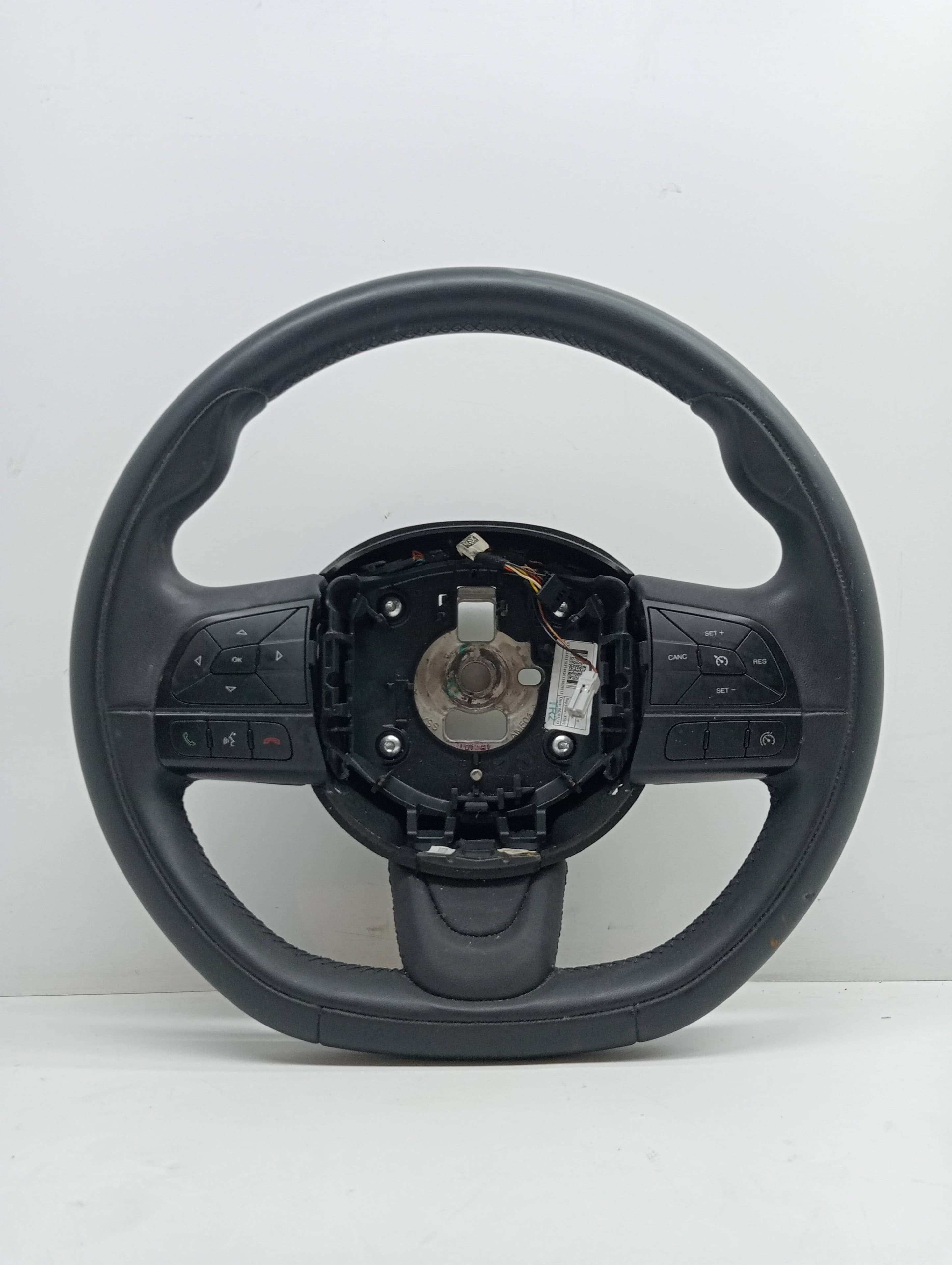Volante FIAT 500 X (334)