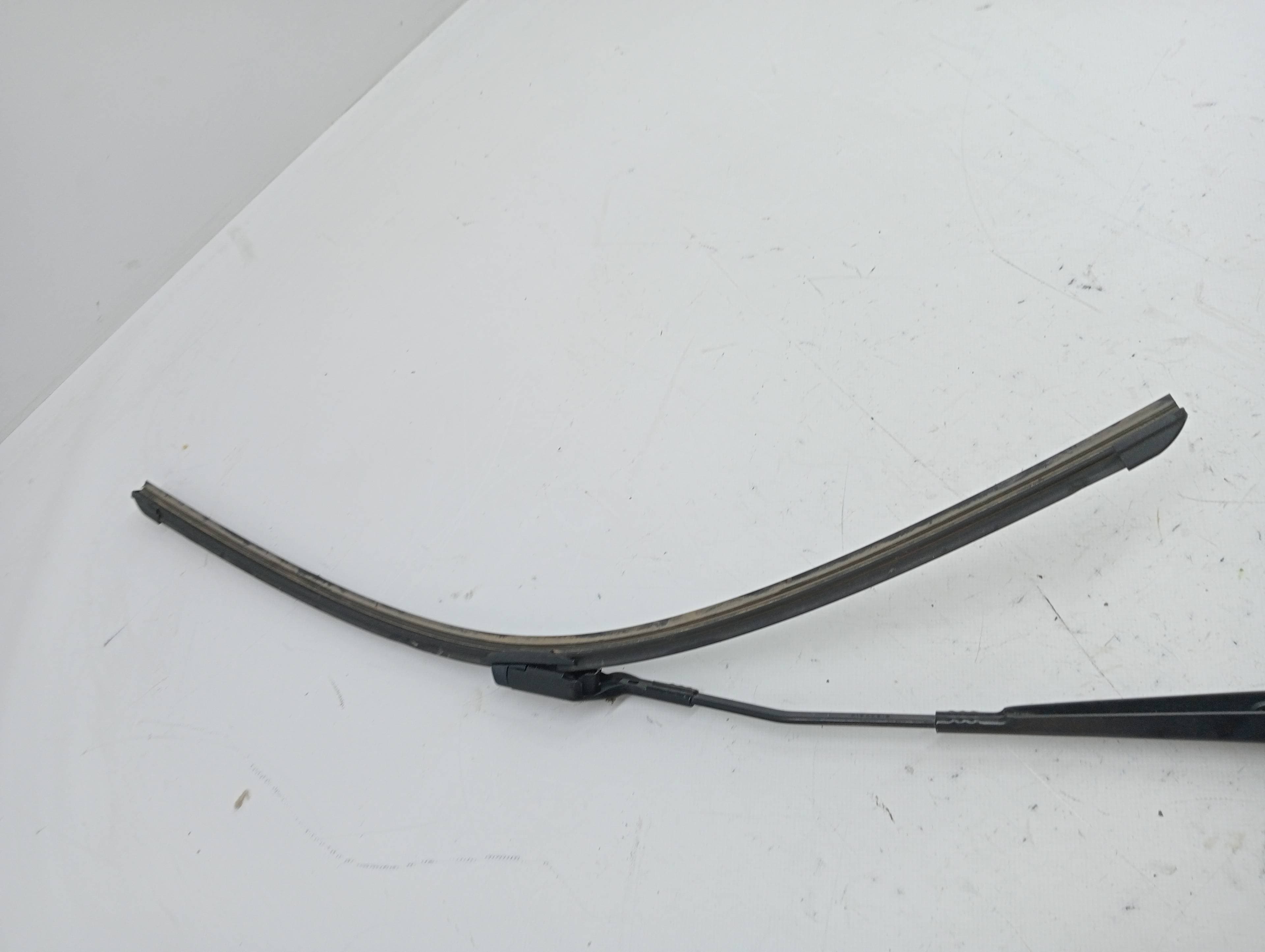 Brazo limpia delantero izquierdo FIAT 500 X (334) 2