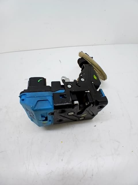 Cerradura puerta delantera izquierda VOLVO XC90 3