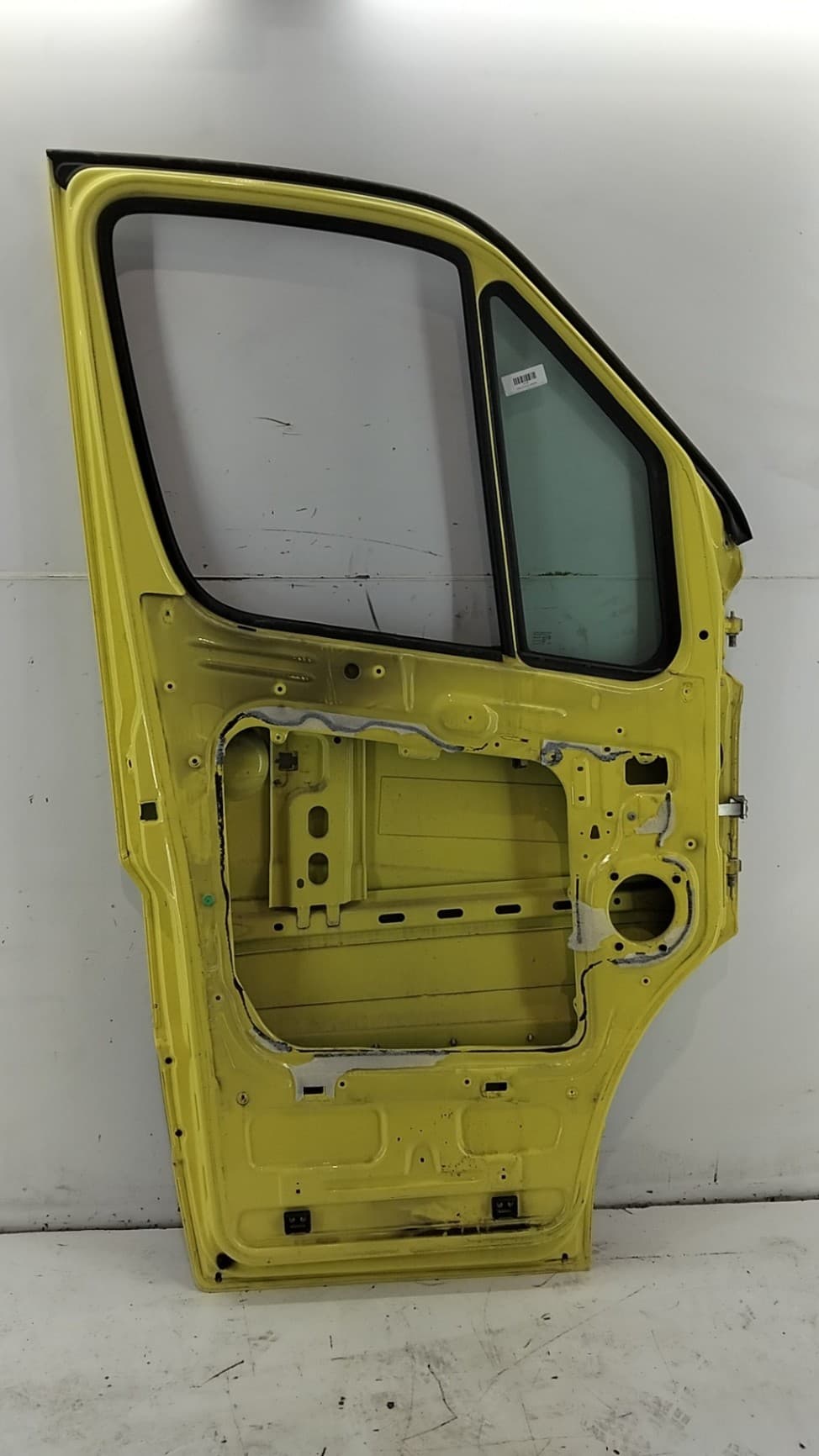 Puerta delantera izquierda MERCEDES-BENZ SPRINTER 3,5-T FURGONETA (B906) 2