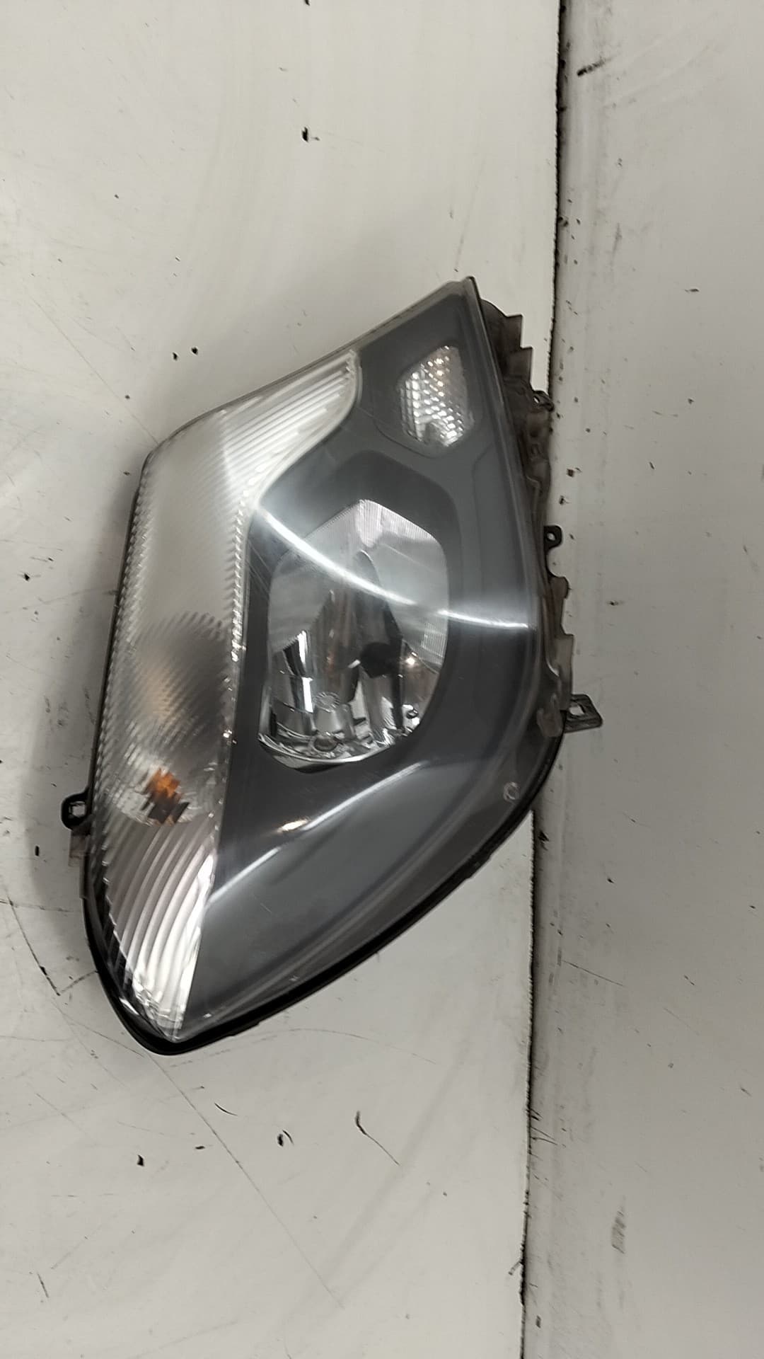 Faro izquierdo MERCEDES-BENZ SPRINTER 3,5-T FURGONETA (B906) 3