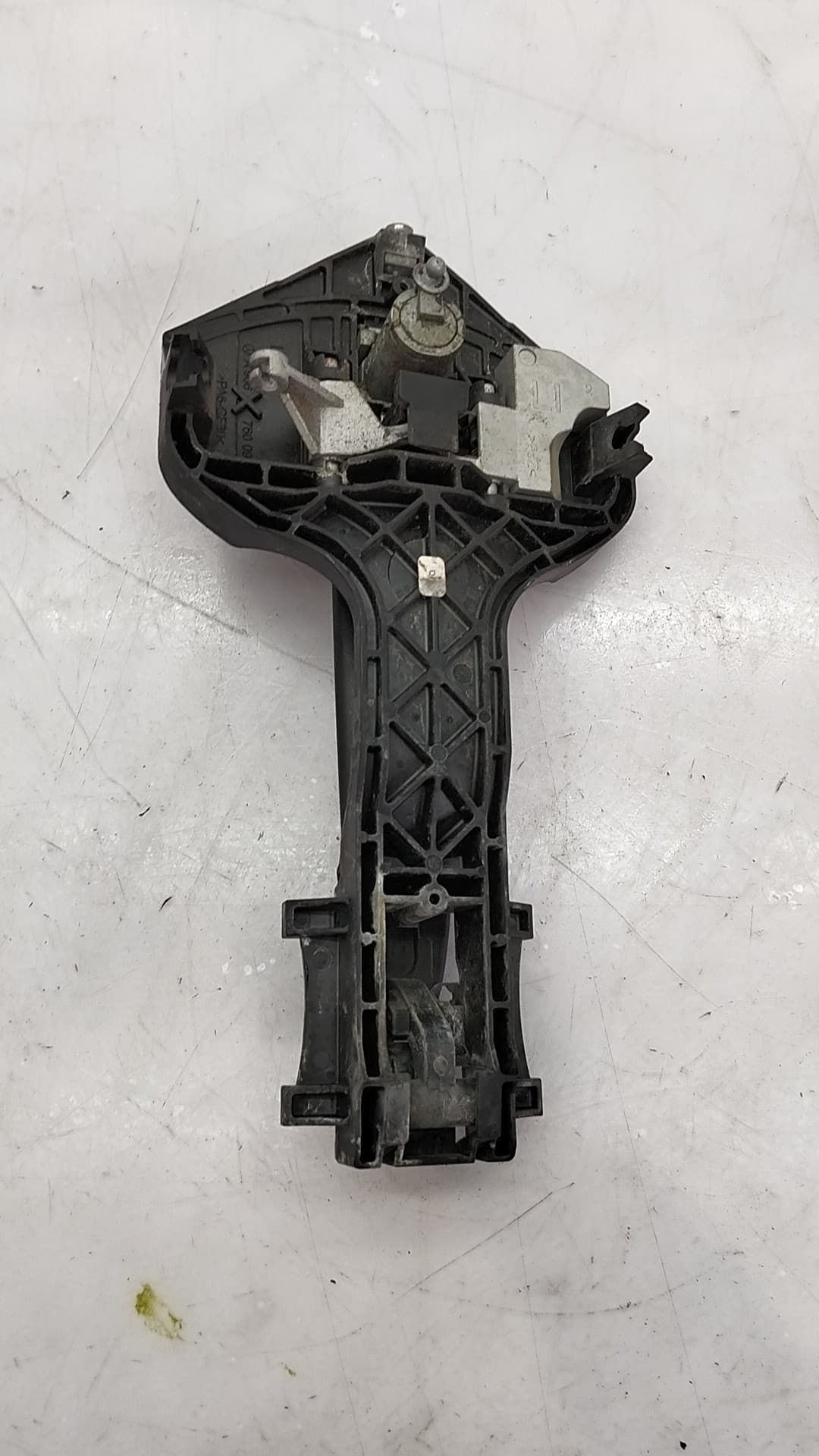 Maneta exterior delantera izquierda MERCEDES-BENZ SPRINTER 3,5-T FURGONETA (B906) 2