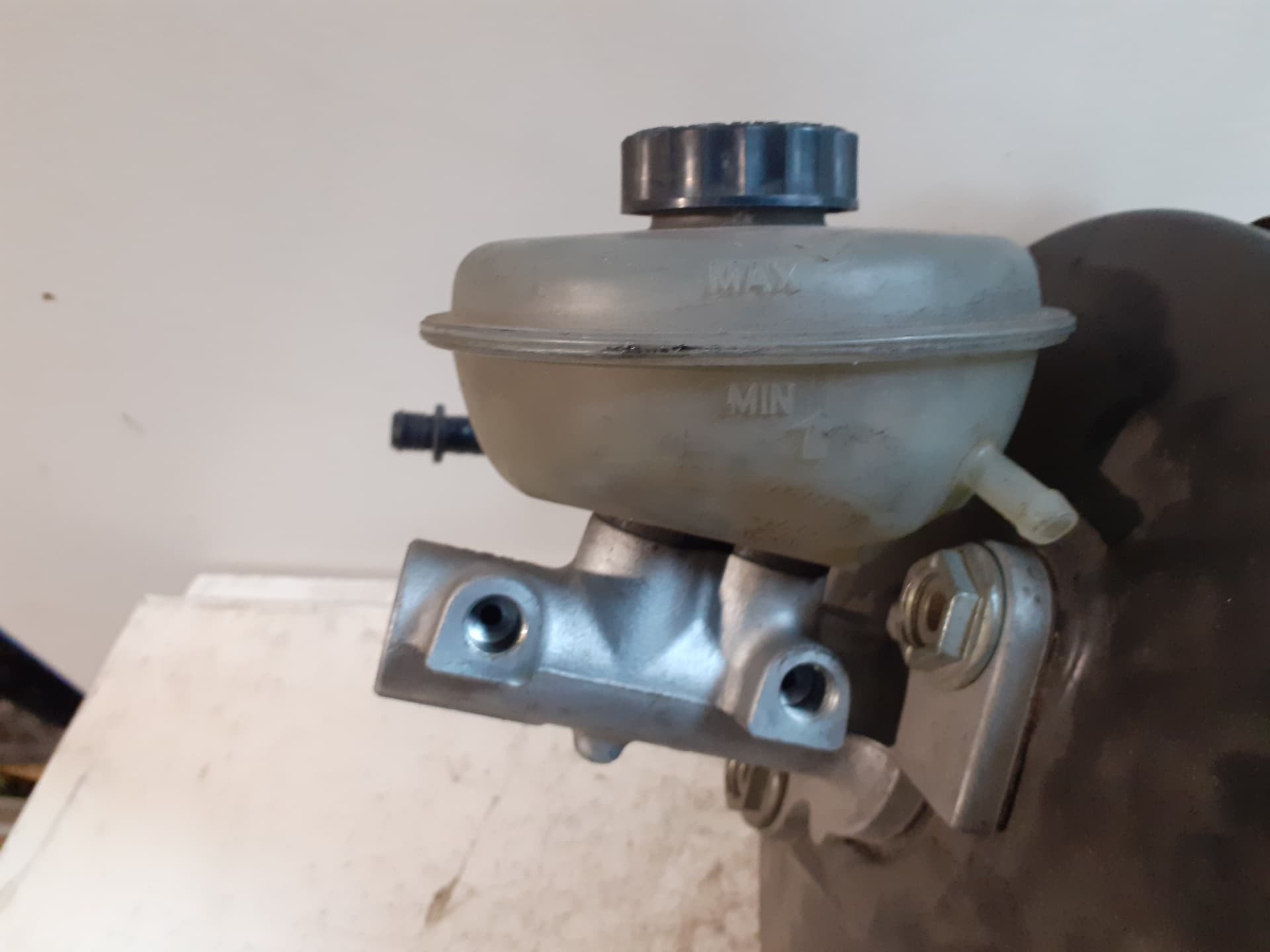 Bomba freno AUDI A6 BERLINA (4B2)