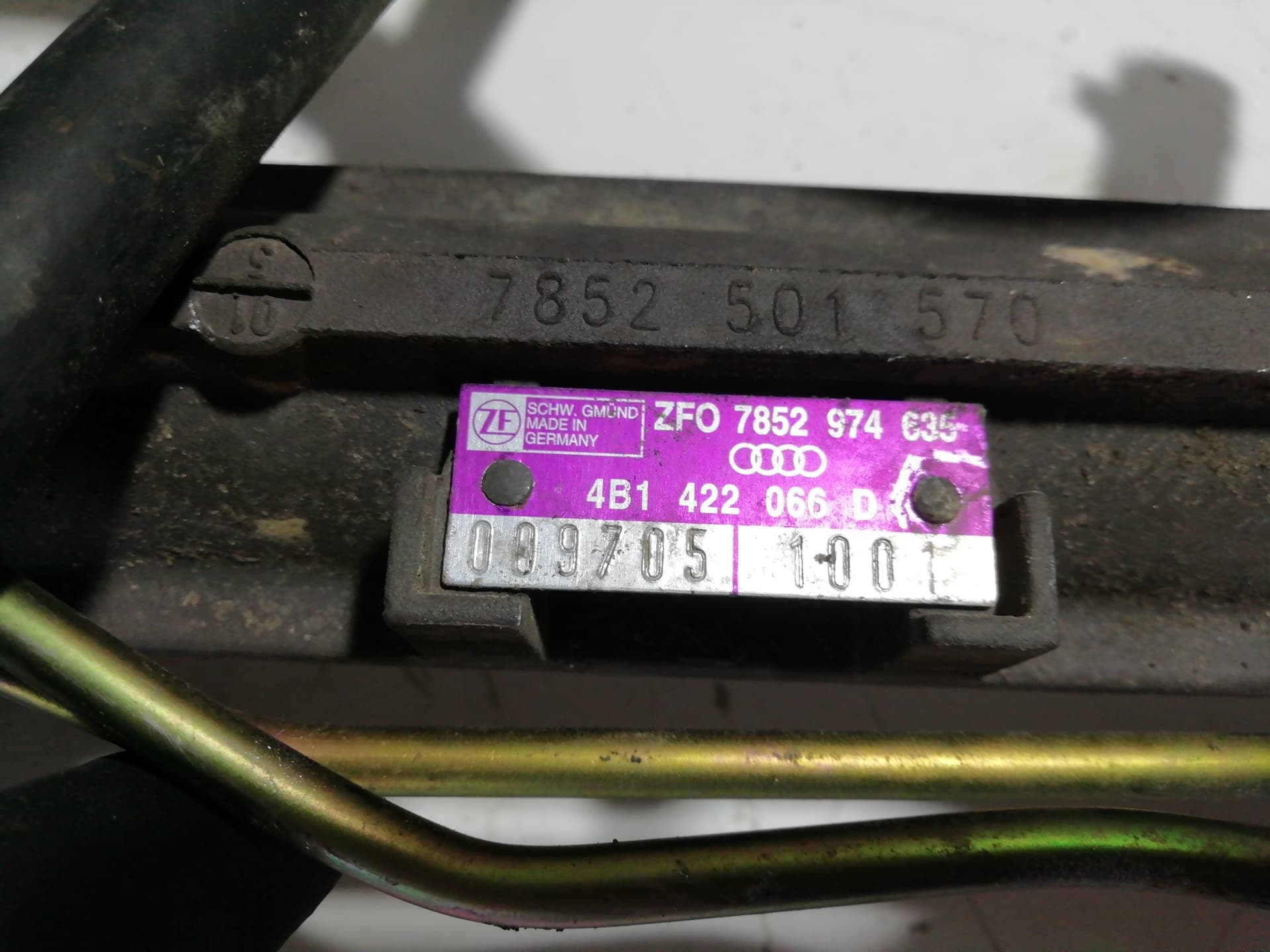 Cremallera direccion AUDI A6 BERLINA (4B2) 2