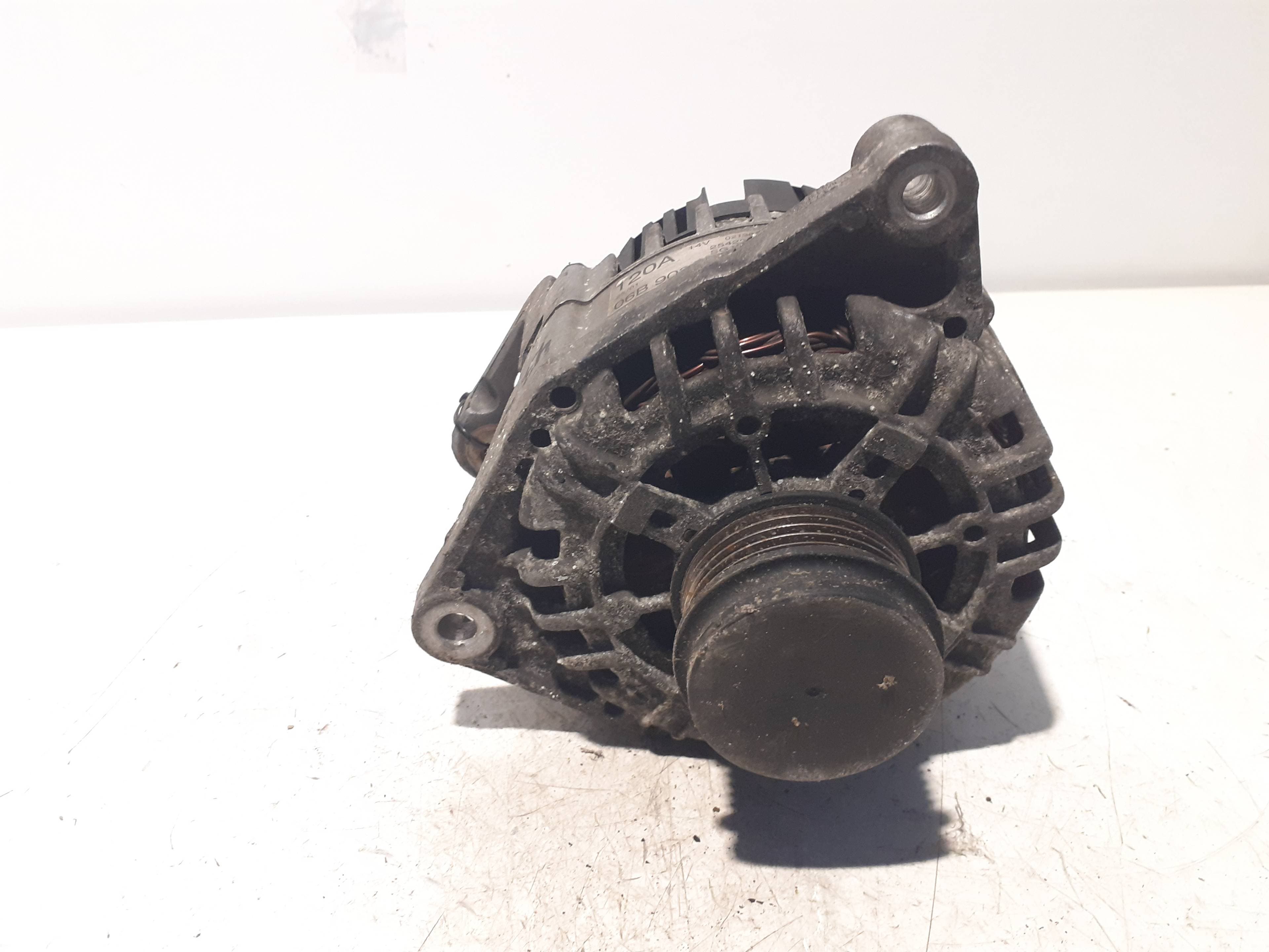 Alternador AUDI A6 BERLINA (4B2)