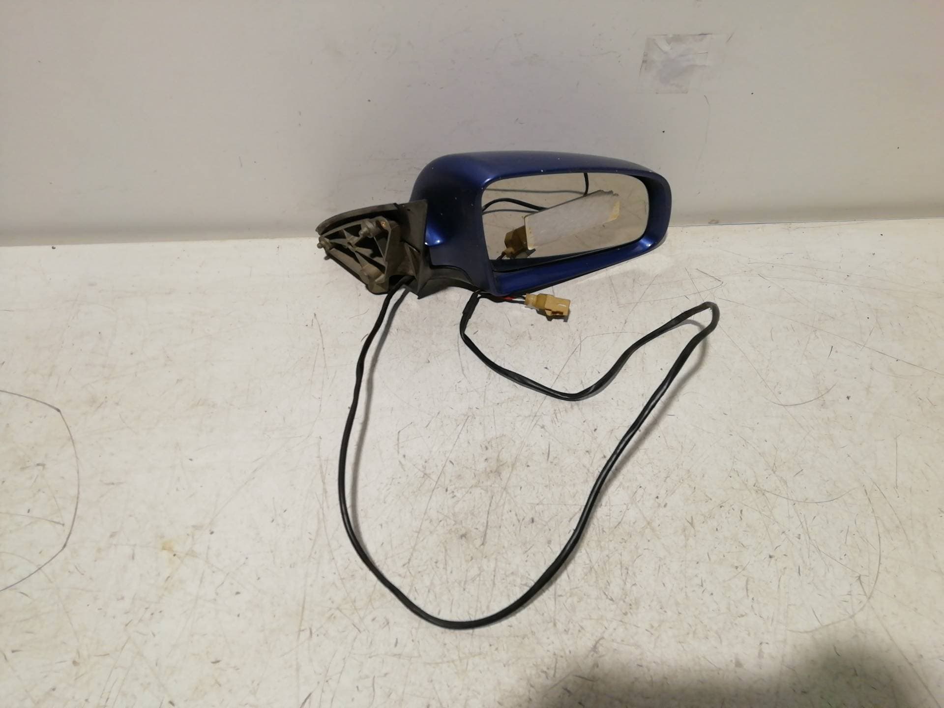 Retrovisor derecho AUDI A6 BERLINA (4B2)