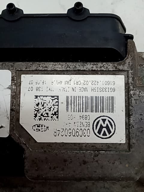 Centralita motor uce SKODA ROOMSTER (5J7) 4