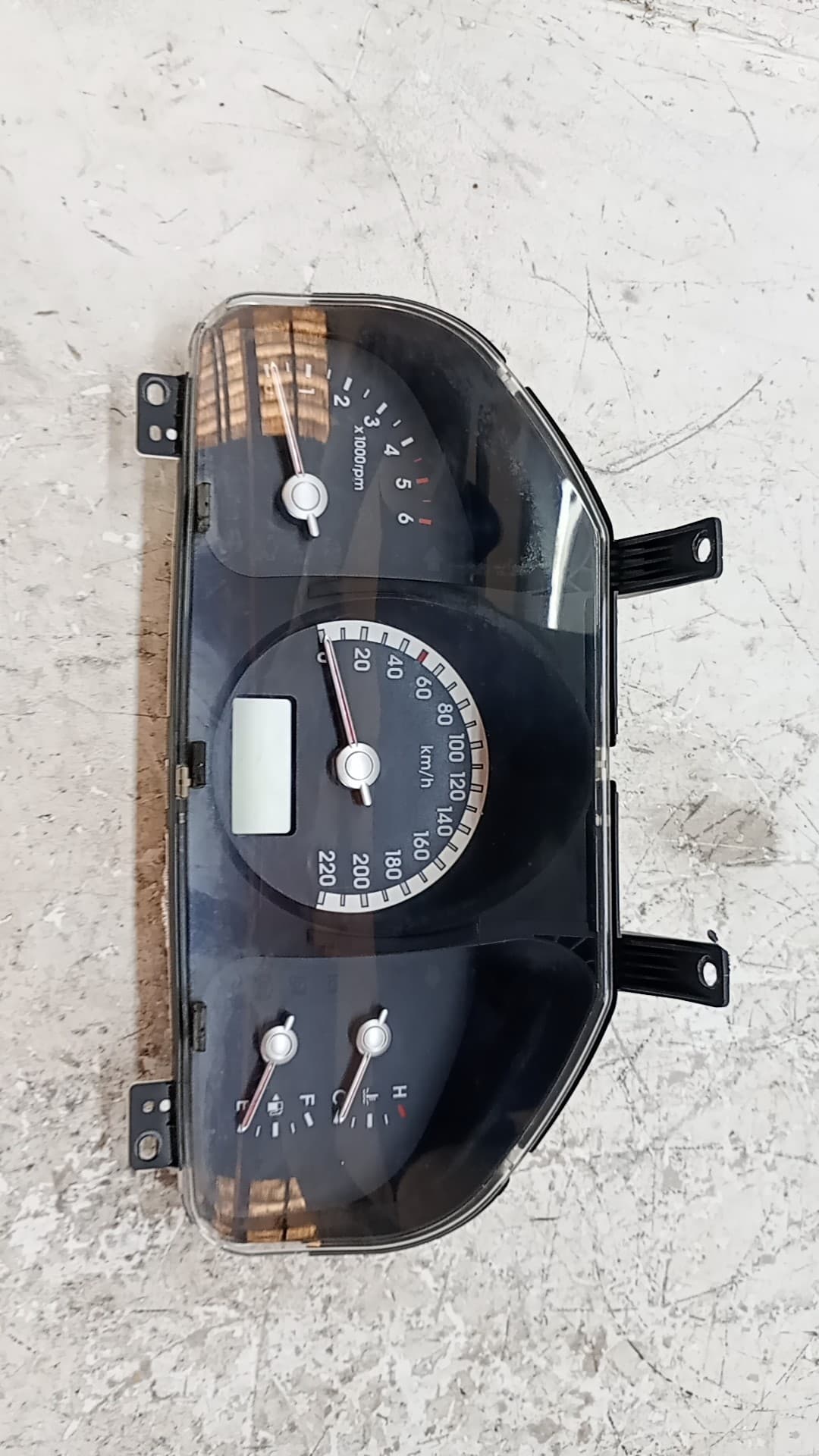 Cuadro instrumentos KIA SPORTAGE