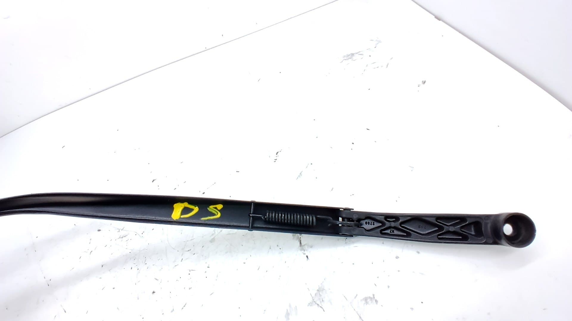 Brazo limpia delantero derecho TOYOTA COROLLA 2