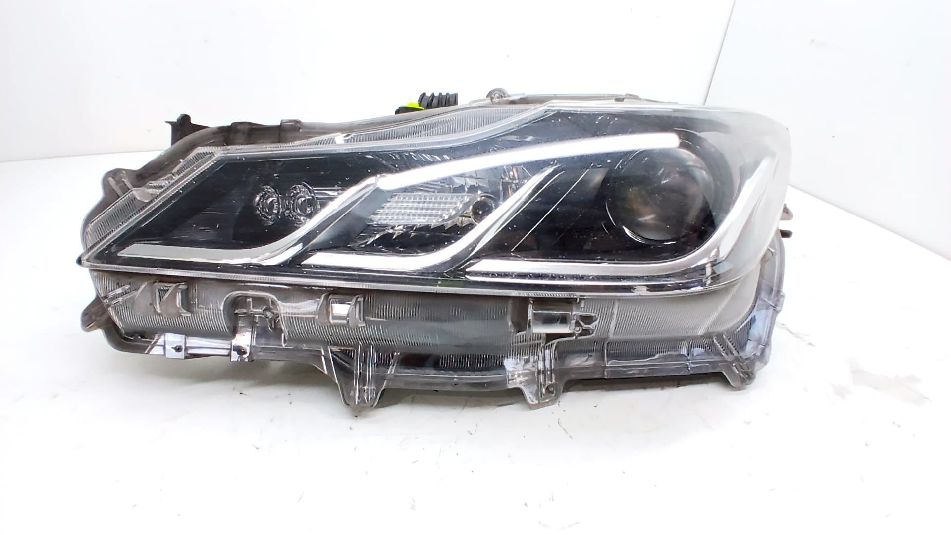 Faro izquierdo TOYOTA COROLLA