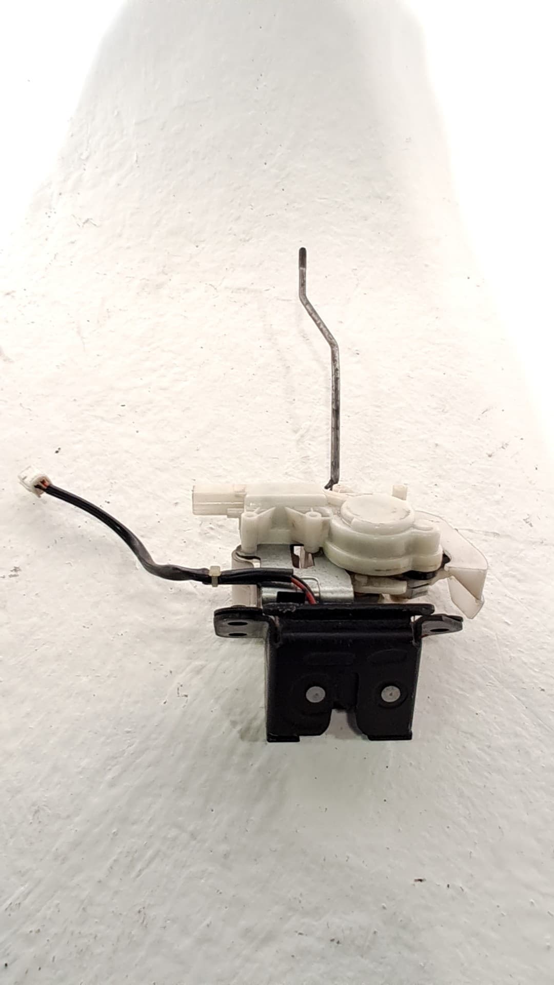 Cerradura maletero / porton MAZDA 6 STATION WAGON (GY) 4
