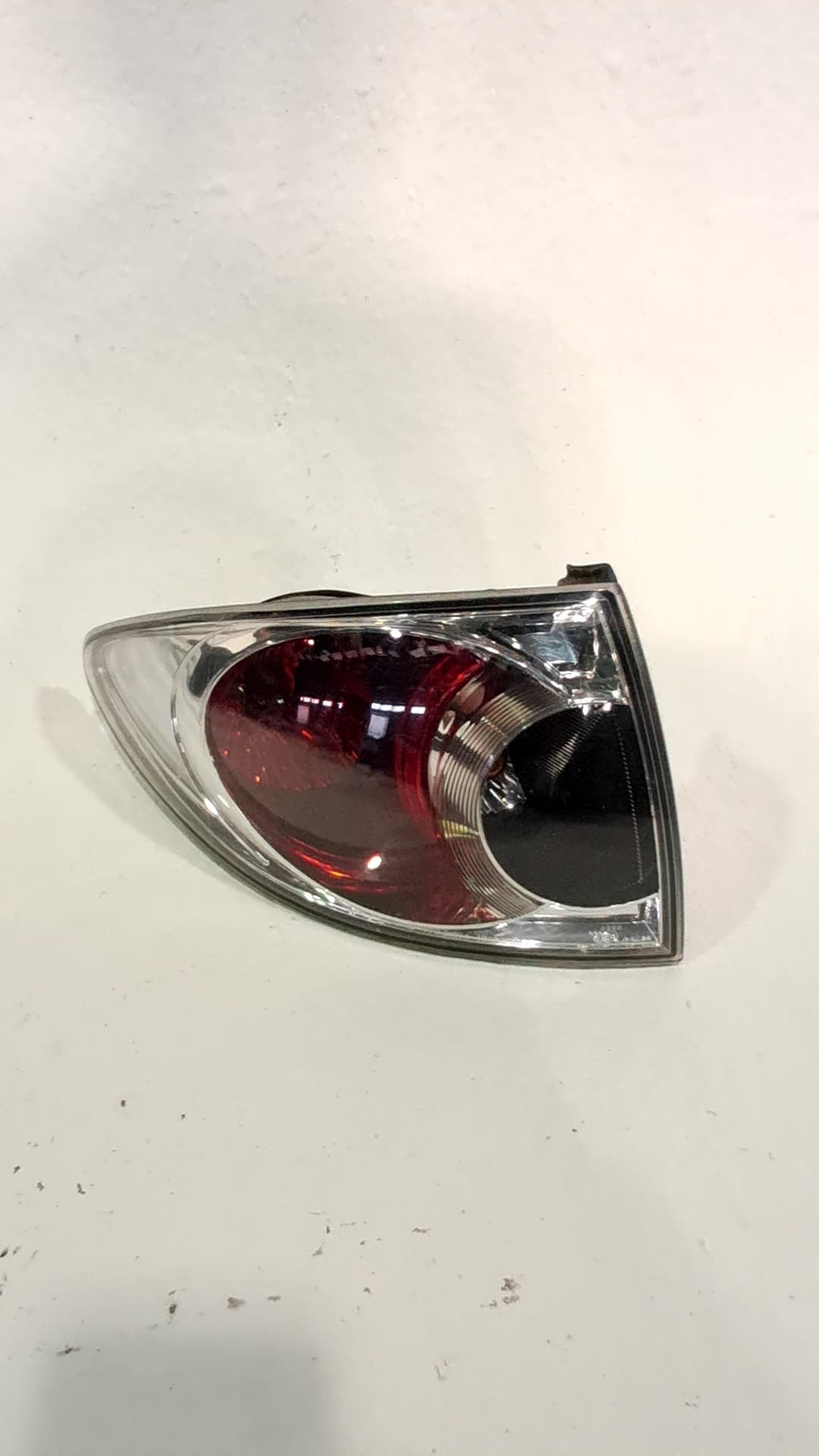 Piloto trasero izquierdo MAZDA 6 STATION WAGON (GY)