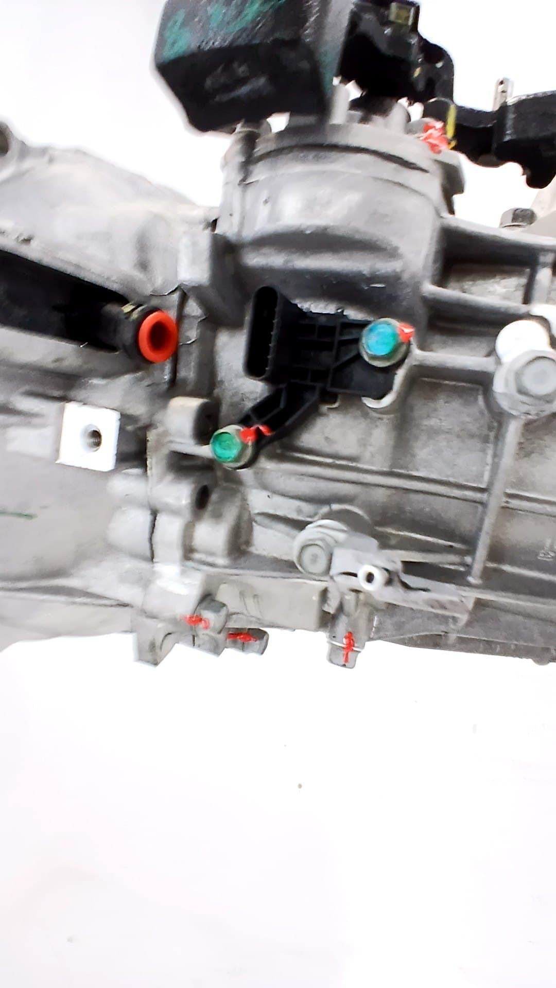 Caja cambios KIA XCEED 4