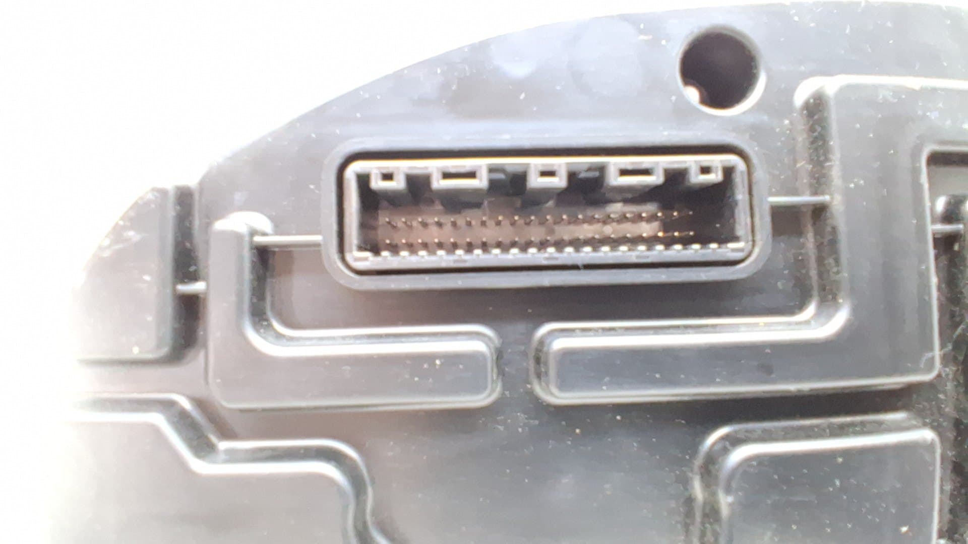 Cuadro instrumentos KIA XCEED 3