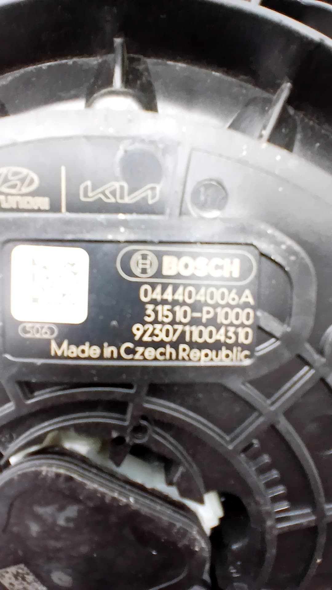Deposito adblue KIA XCEED 4