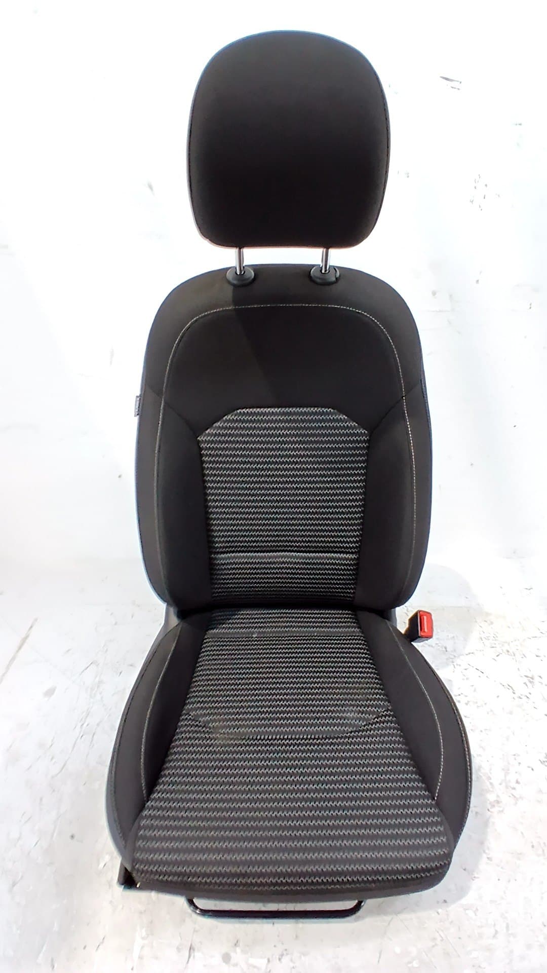 Juego asientos completo KIA XCEED 4