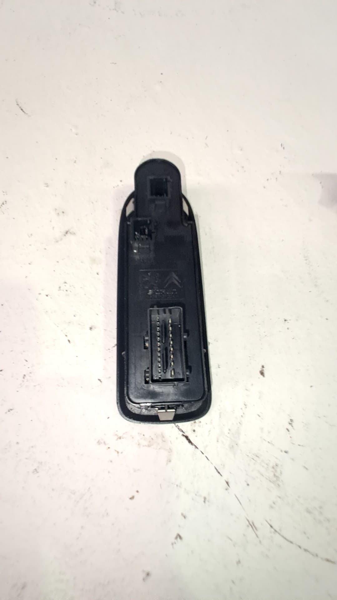 Mando elevalunas delantero izquierdo PEUGEOT 508 2