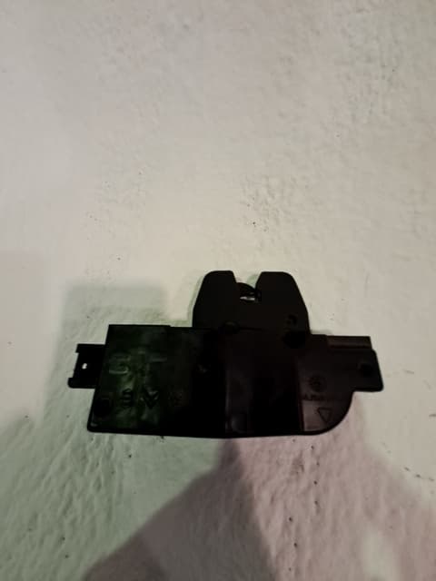 Cerradura maletero / porton CITROEN BERLINGO 2