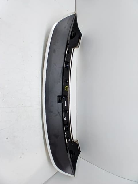 Aleron trasero FIAT 500E 5