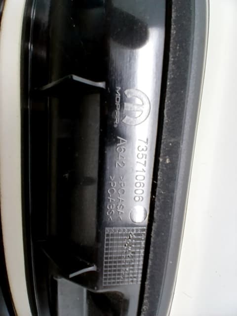 Aleron trasero FIAT 500E 2